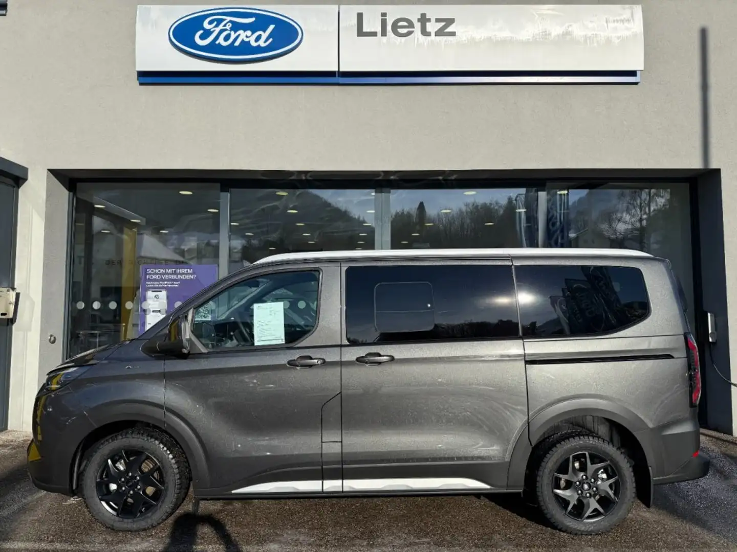 Ford Tourneo Custom Active L1H1 PHEV Grau - 1