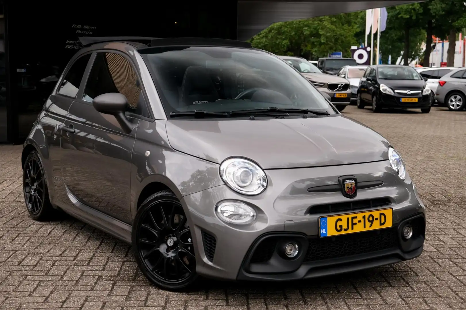 Fiat 500C Abarth 1.4 T-Jet Competizione 70th Anniversary/Cabrio/Car Gri - 2