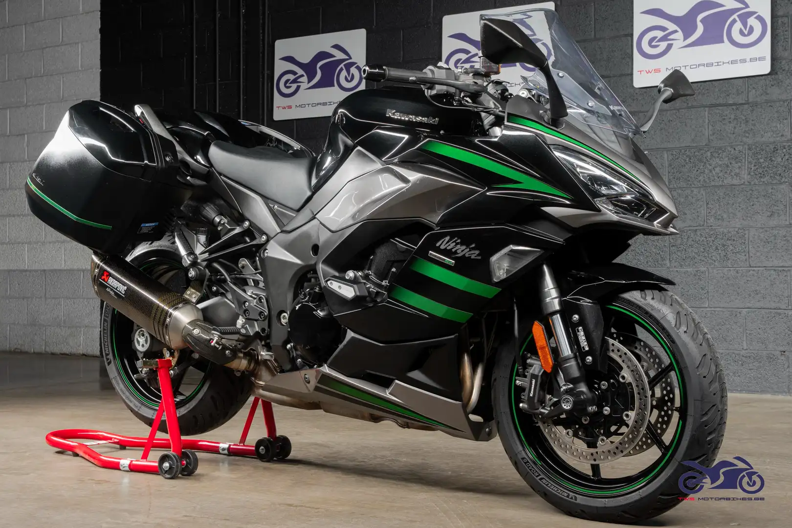 Kawasaki Ninja 1000SX Чорний - 2