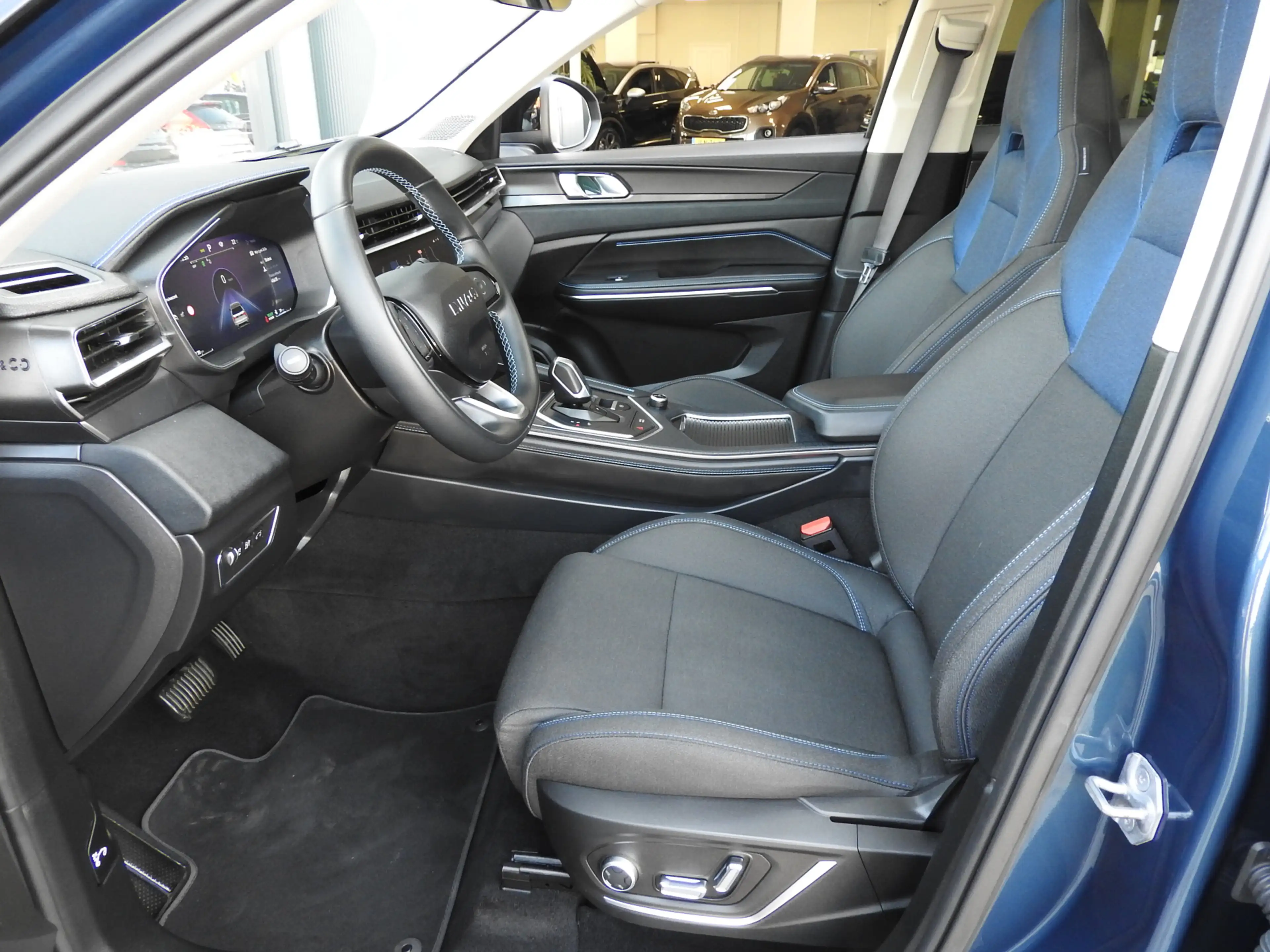 Lynk & Co 01 1.5 PHEV BlackStyle, Panoramadak, 360 Camera, Stoe — photo 9