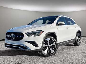 250 | Clean Carfax | Leatherette Seats | Sunroof |