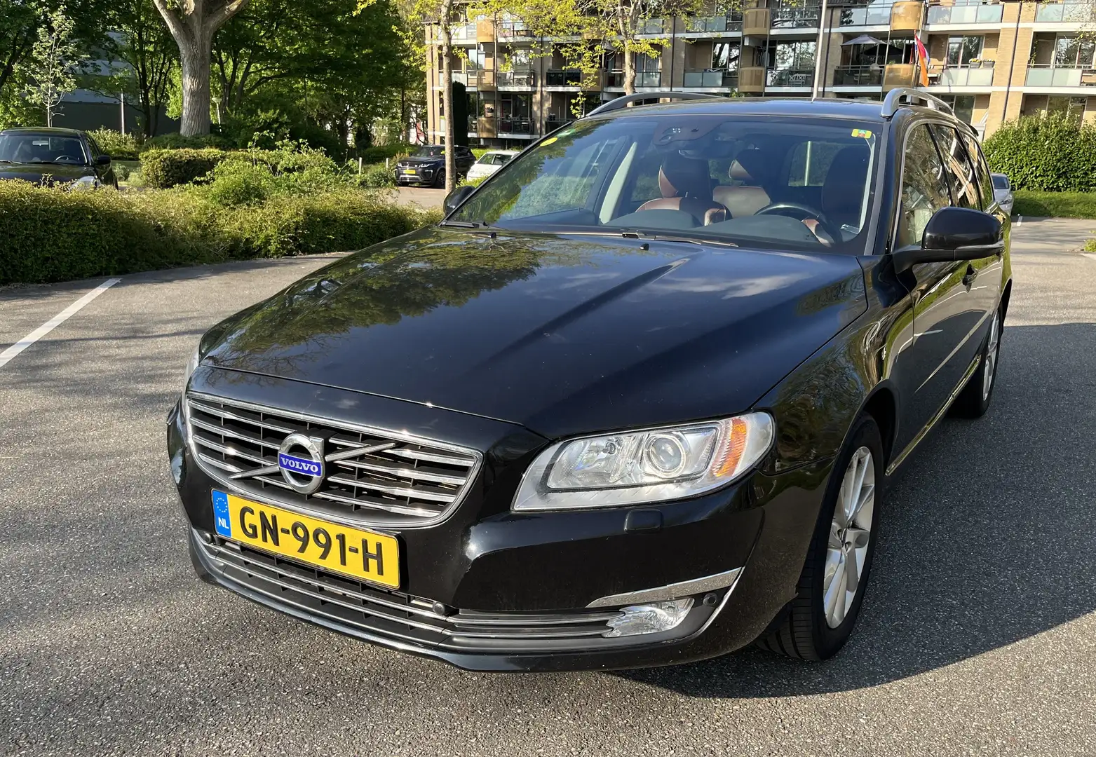 Volvo V70 V70 2.0 D2 Inscr. Edition Bruin Leder Trekhaak Noir - 1
