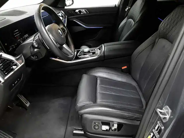 BMW X5 view 7