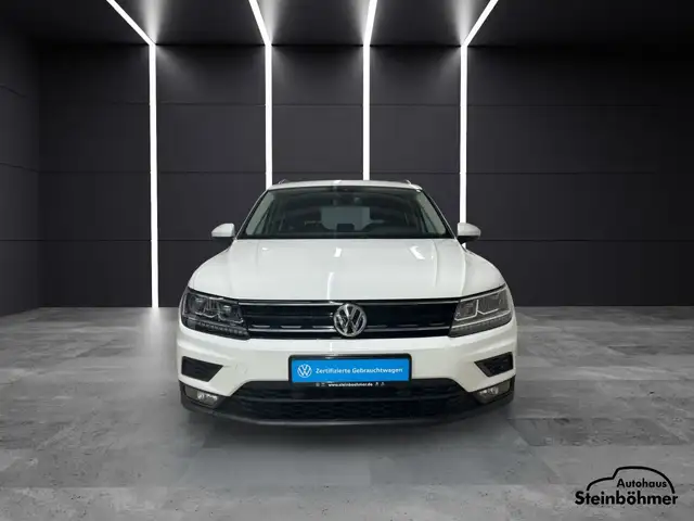 Volkswagen Tiguan view 11