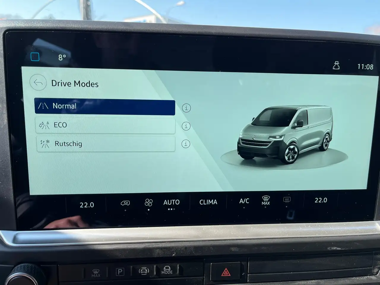 Volkswagen T7 Caravelle 2026 — фото 14