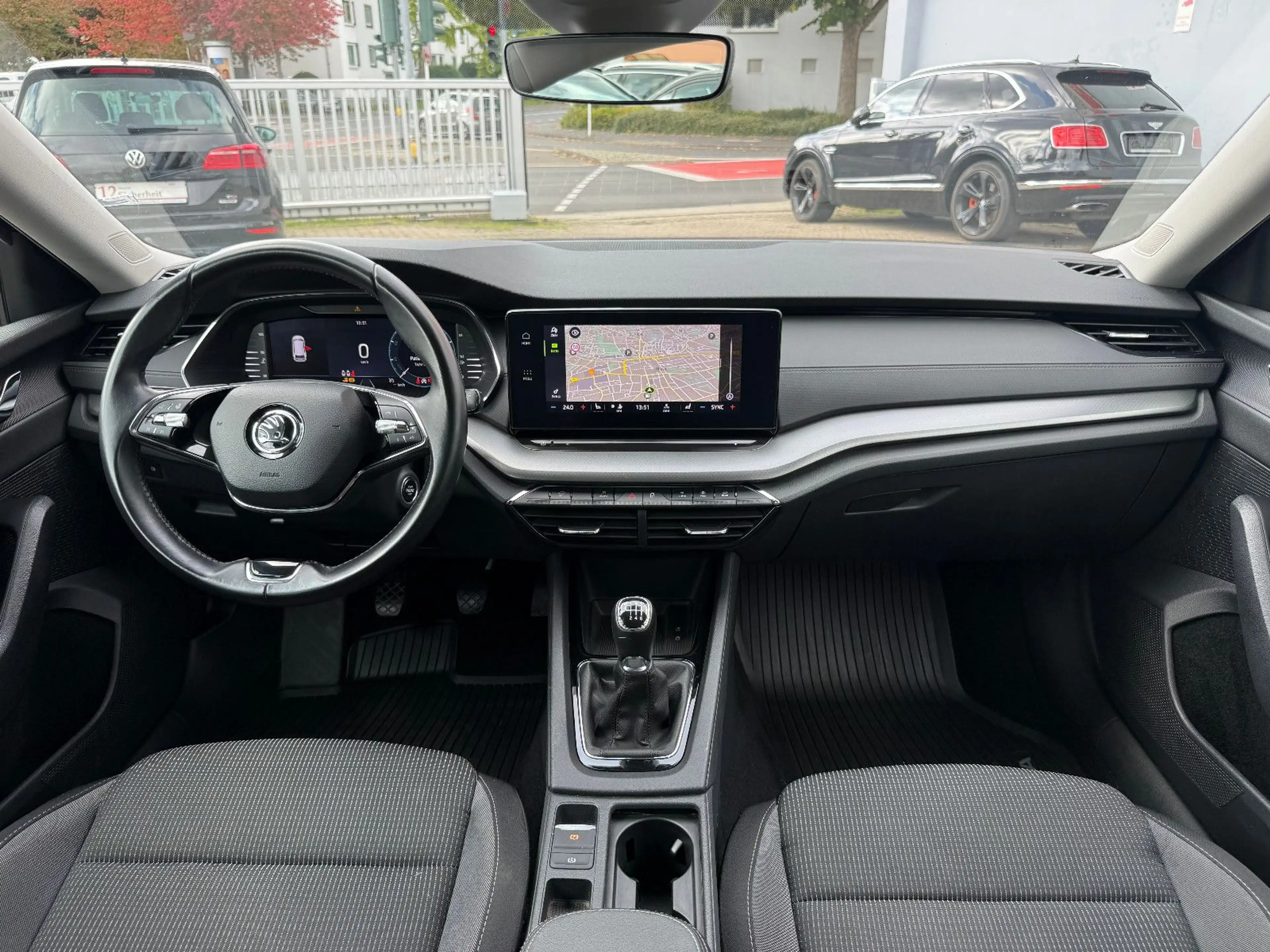 Skoda Octavia Combi Ambition*Tempomat* — photo 15