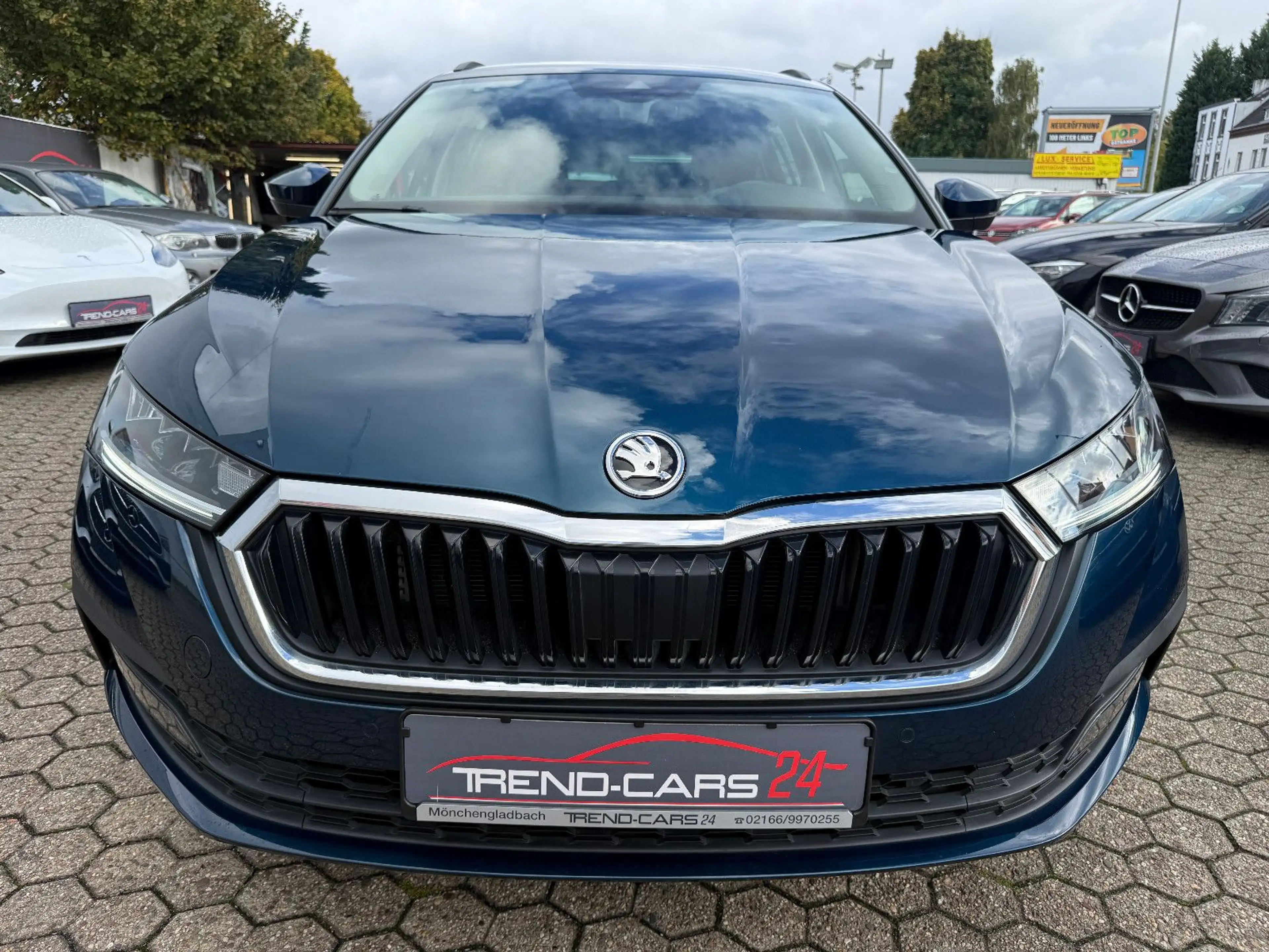 Skoda Octavia Combi Ambition*Tempomat* — photo 8