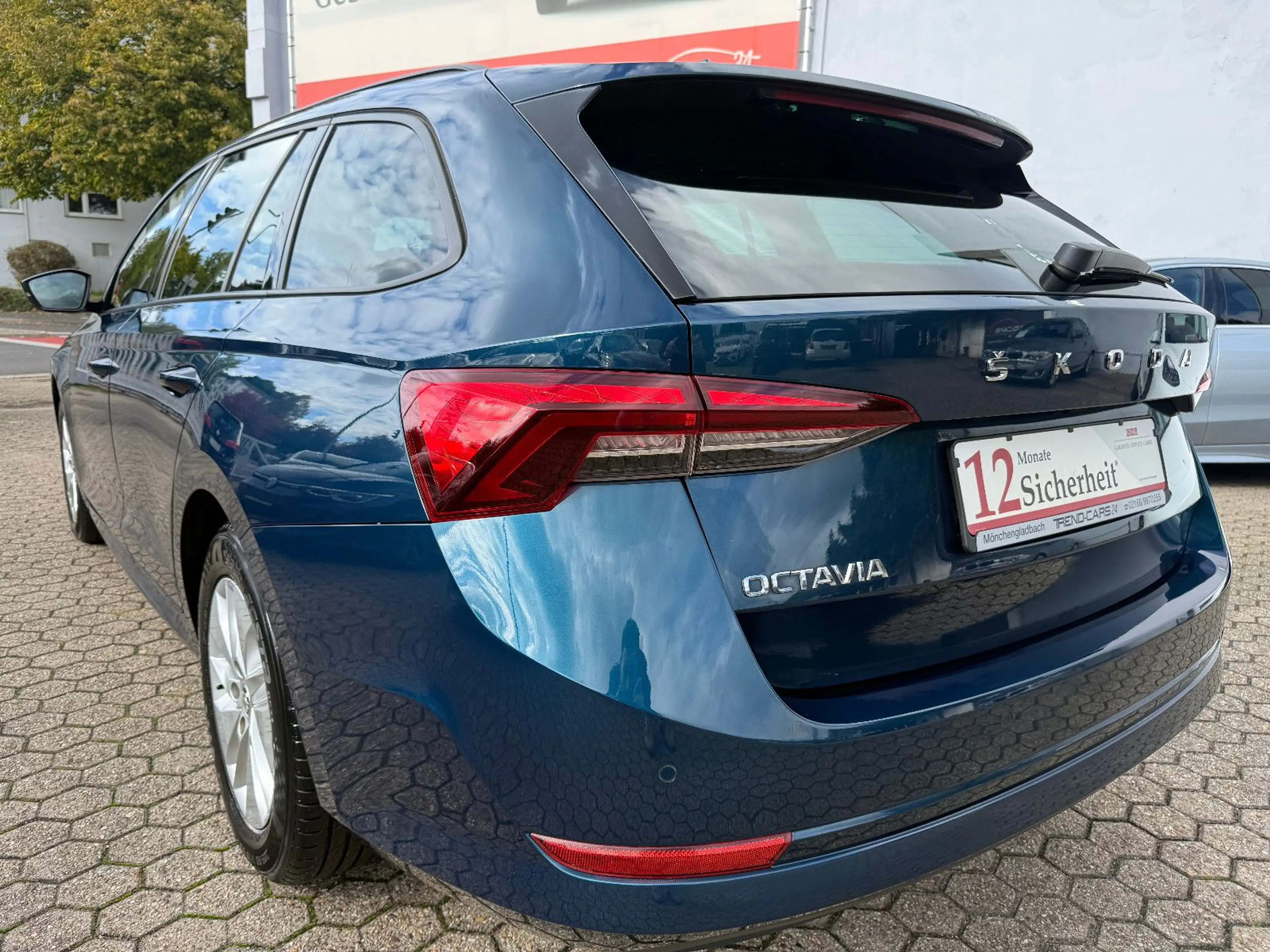Skoda Octavia Combi Ambition*Tempomat* — photo 3