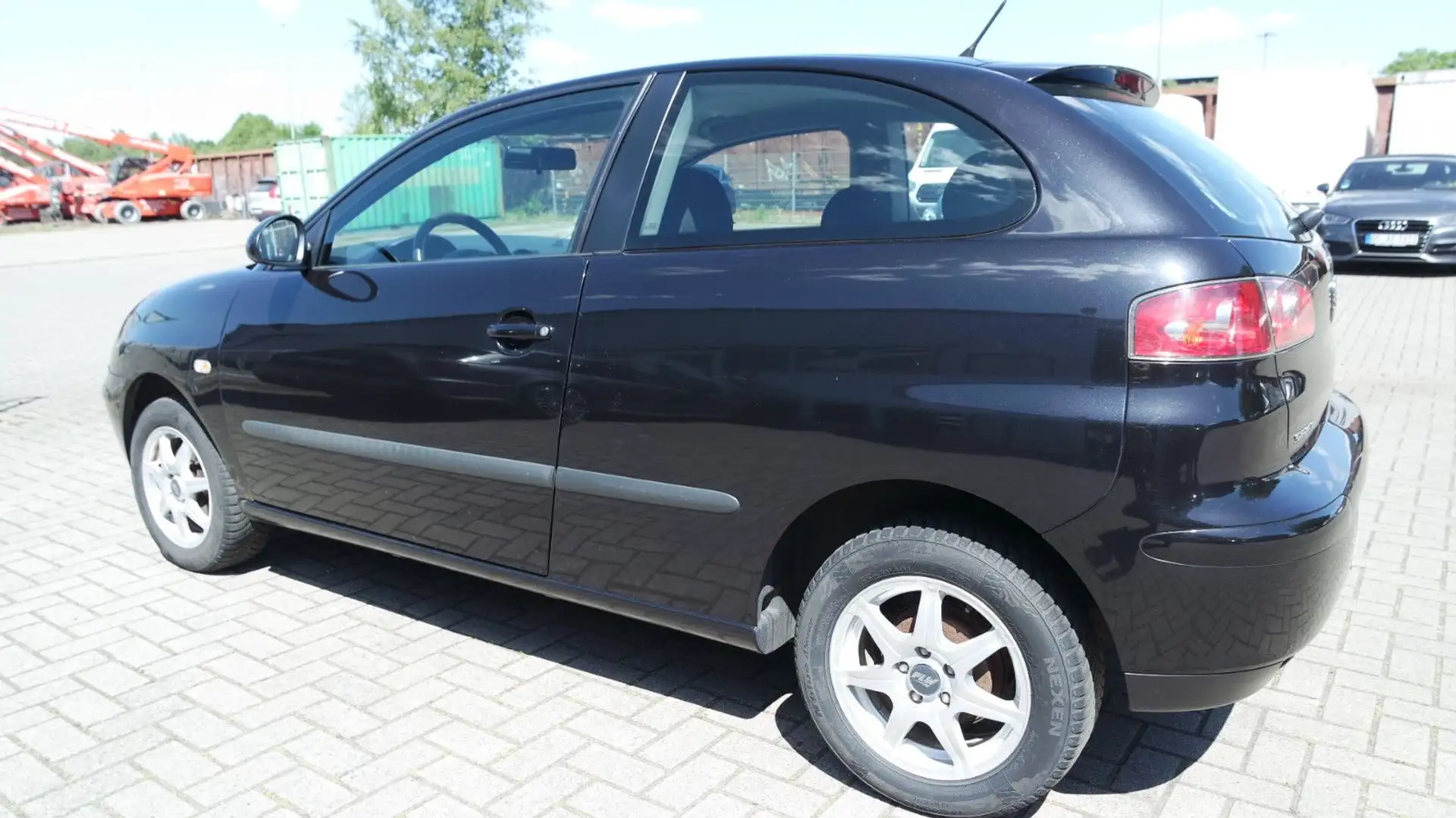 SEAT Ibiza Sport Edition Schwarz - 2