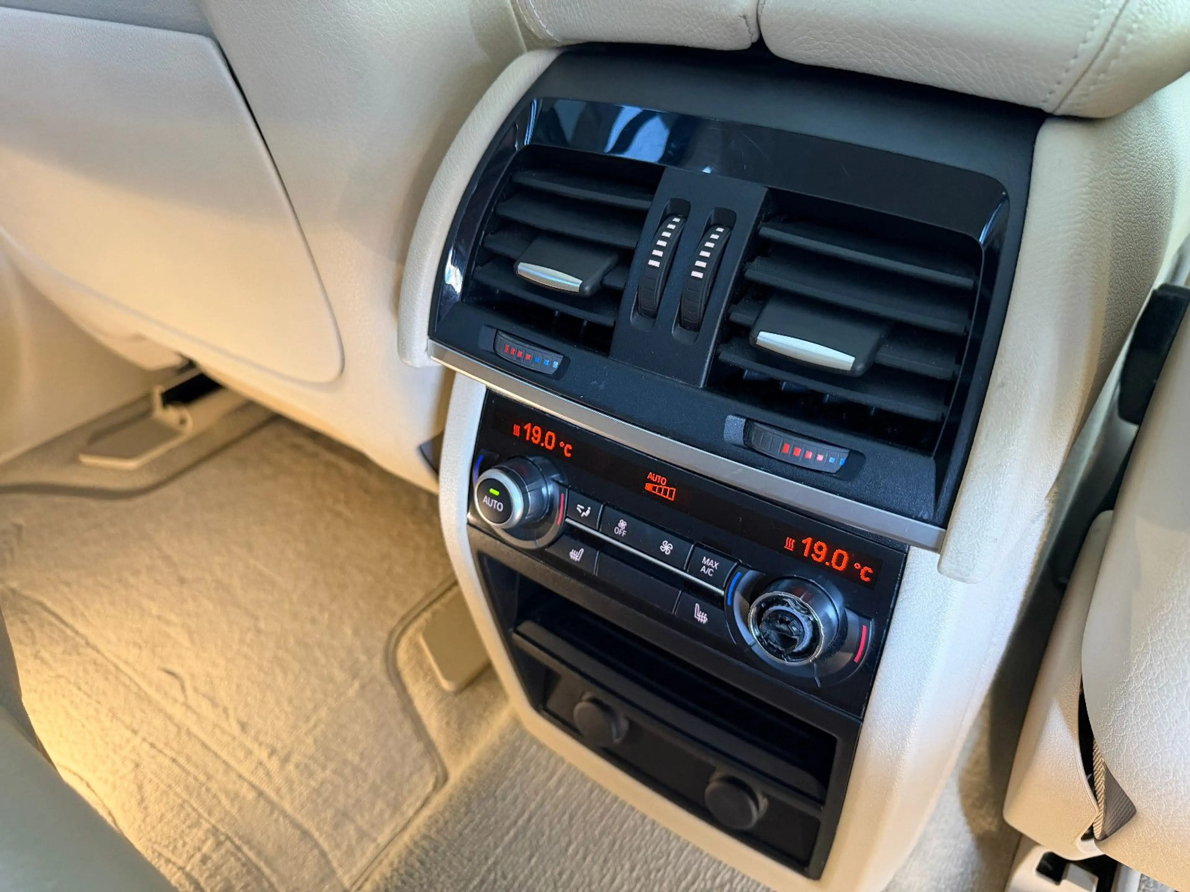 BMW X5 xDrive50i NightVi 7Stz HUD DAPlus B&O Leder — photo 25