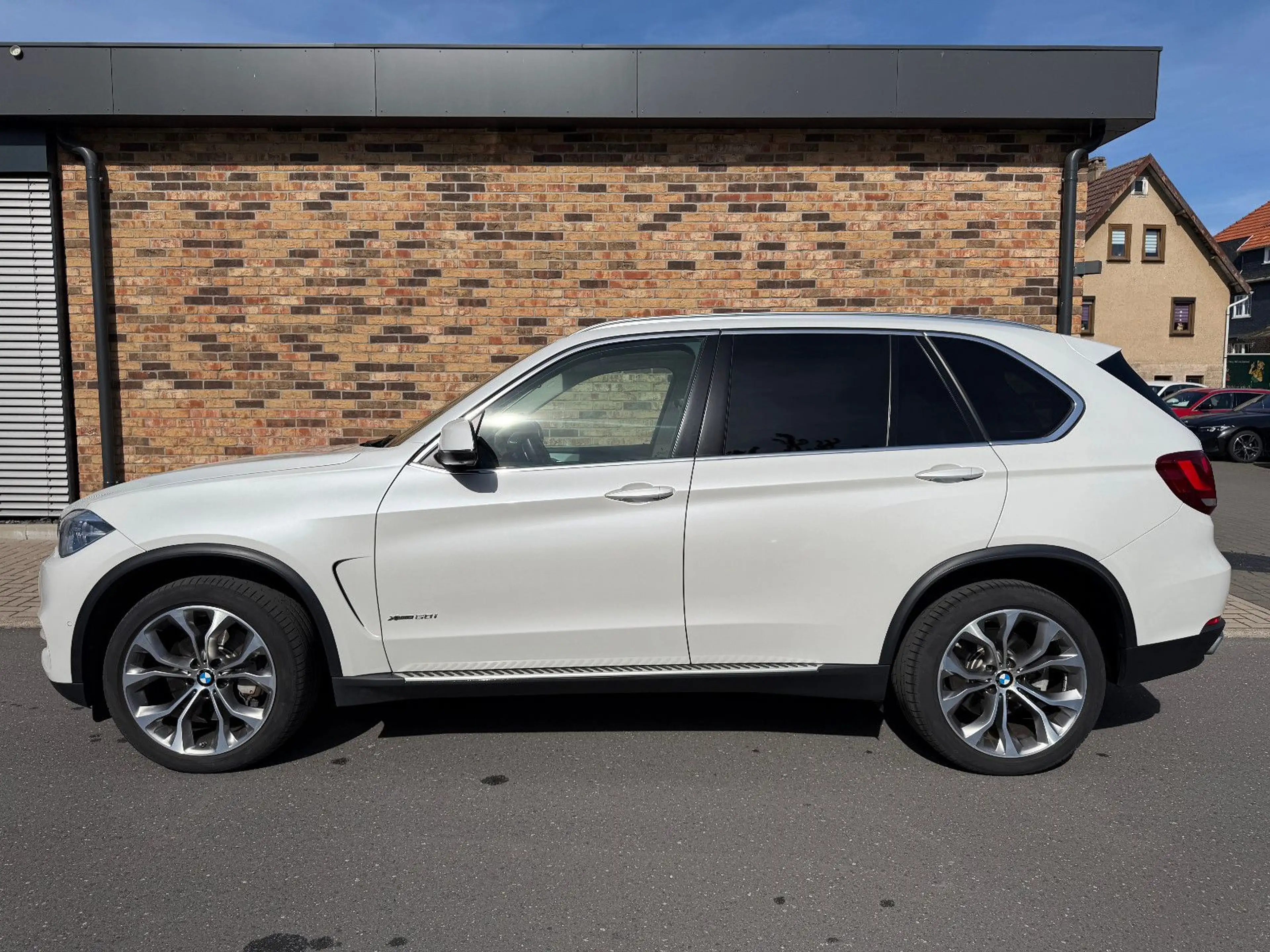 BMW X5 xDrive50i NightVi 7Stz HUD DAPlus B&O Leder — photo 3
