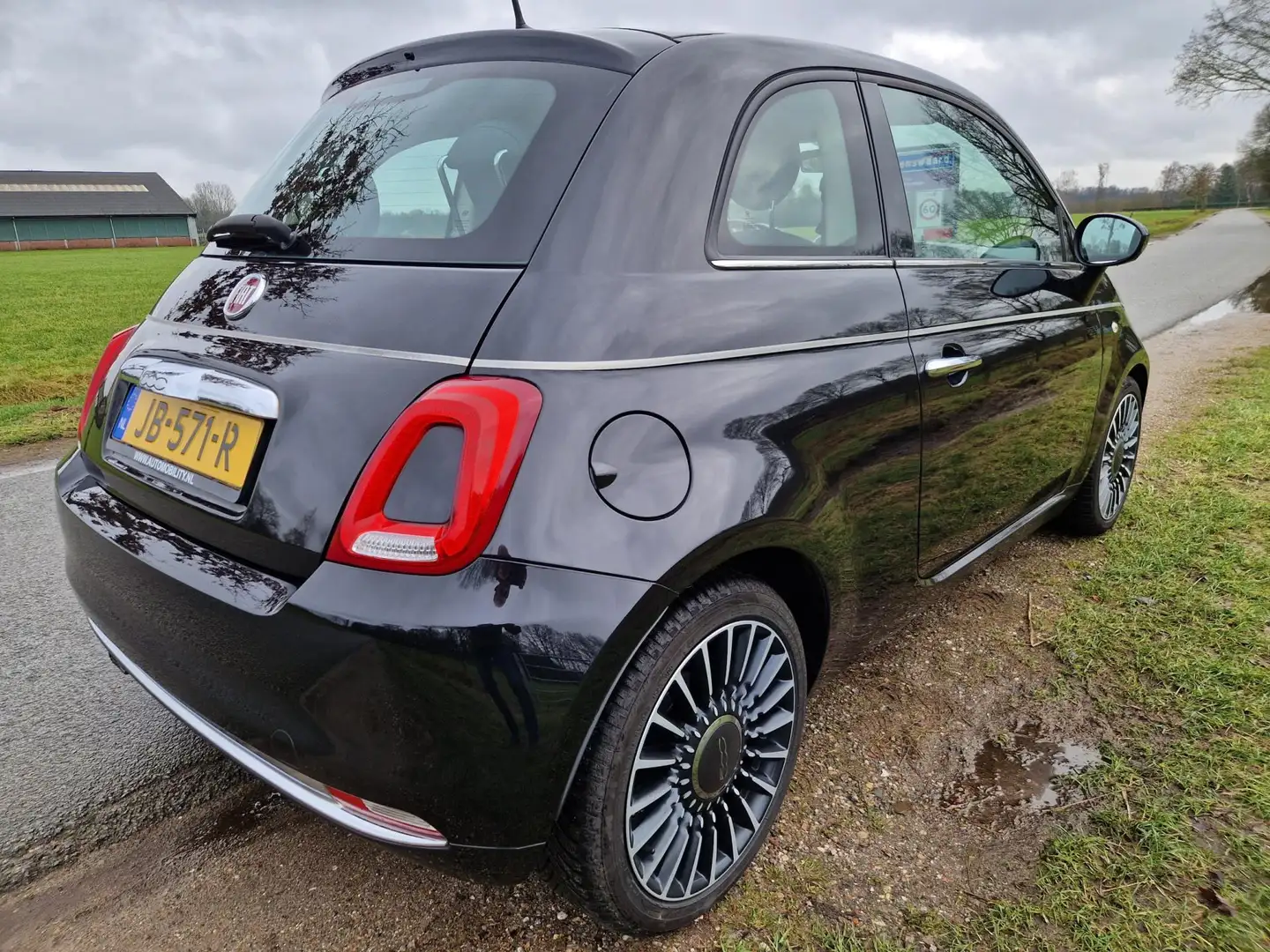 Fiat 500 0.9 TwinAir Turbo Lounge keurig onderhouden met U- Noir - 2