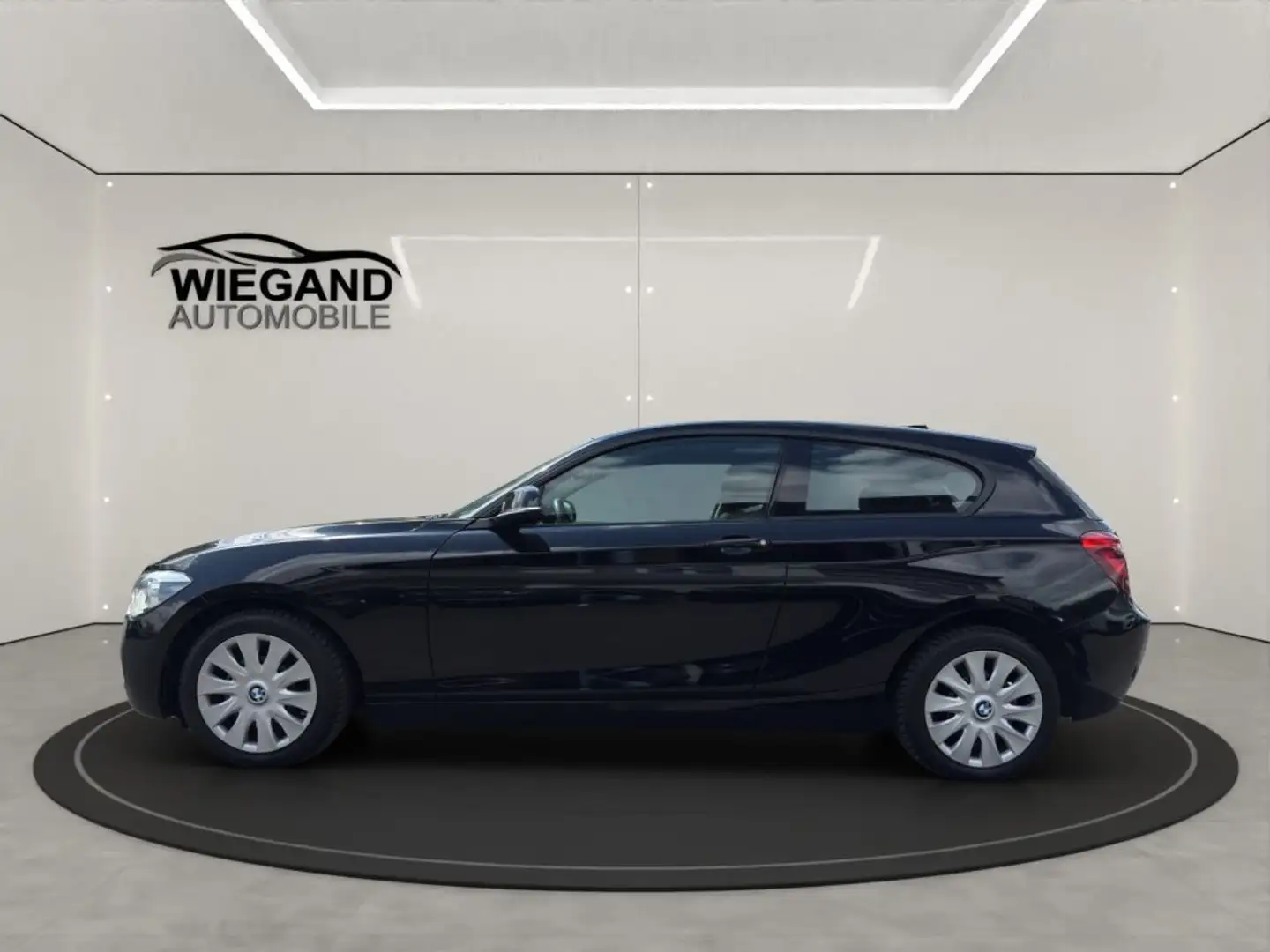 BMW 114 i+PDC+KLIMA+RADIO+2.HAND+TÜV BIS 04/2027 Schwarz - 2