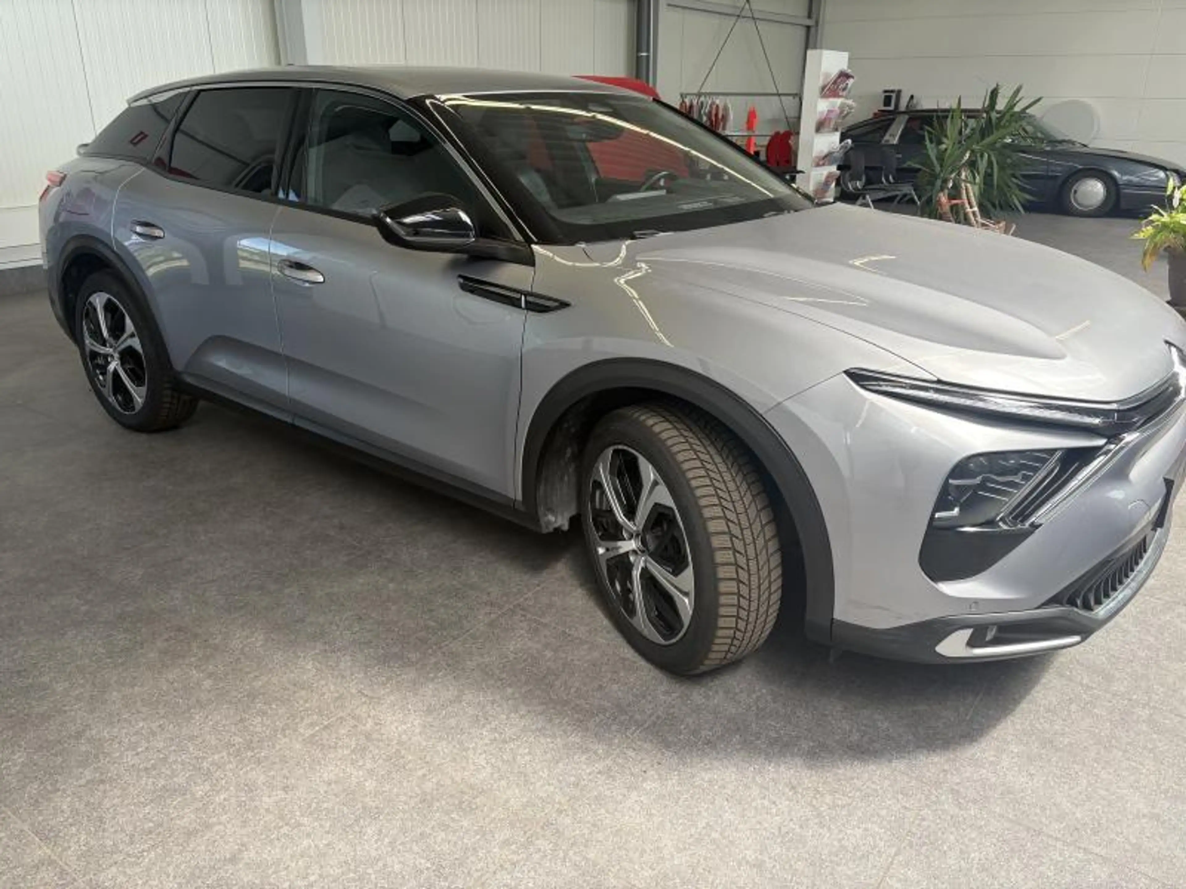 Citroen C5 X 1.6 Hybrid 225 e-EAT8 Business GPS — photo 6
