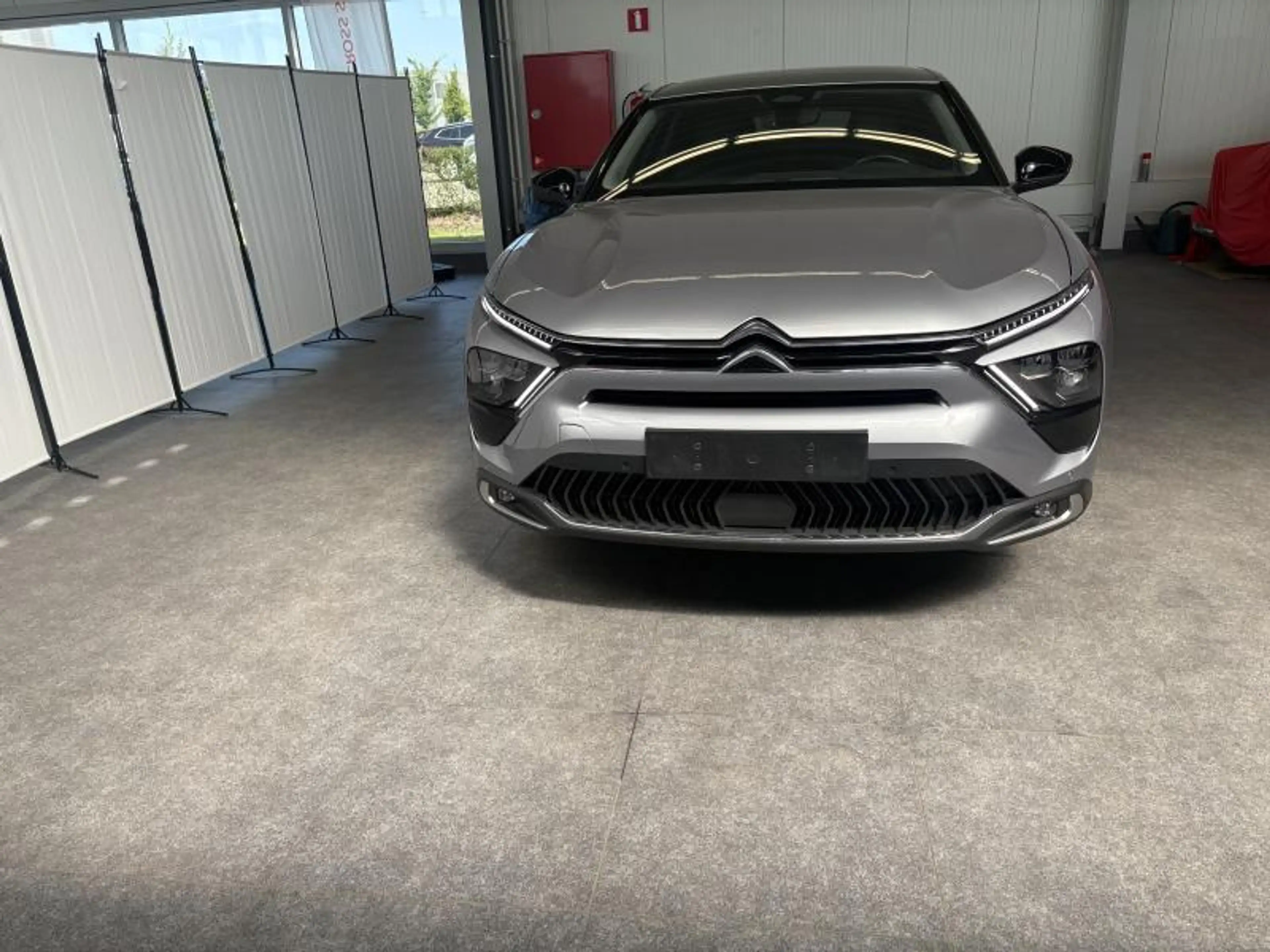 Citroen C5 X 1.6 Hybrid 225 e-EAT8 Business GPS — photo 4