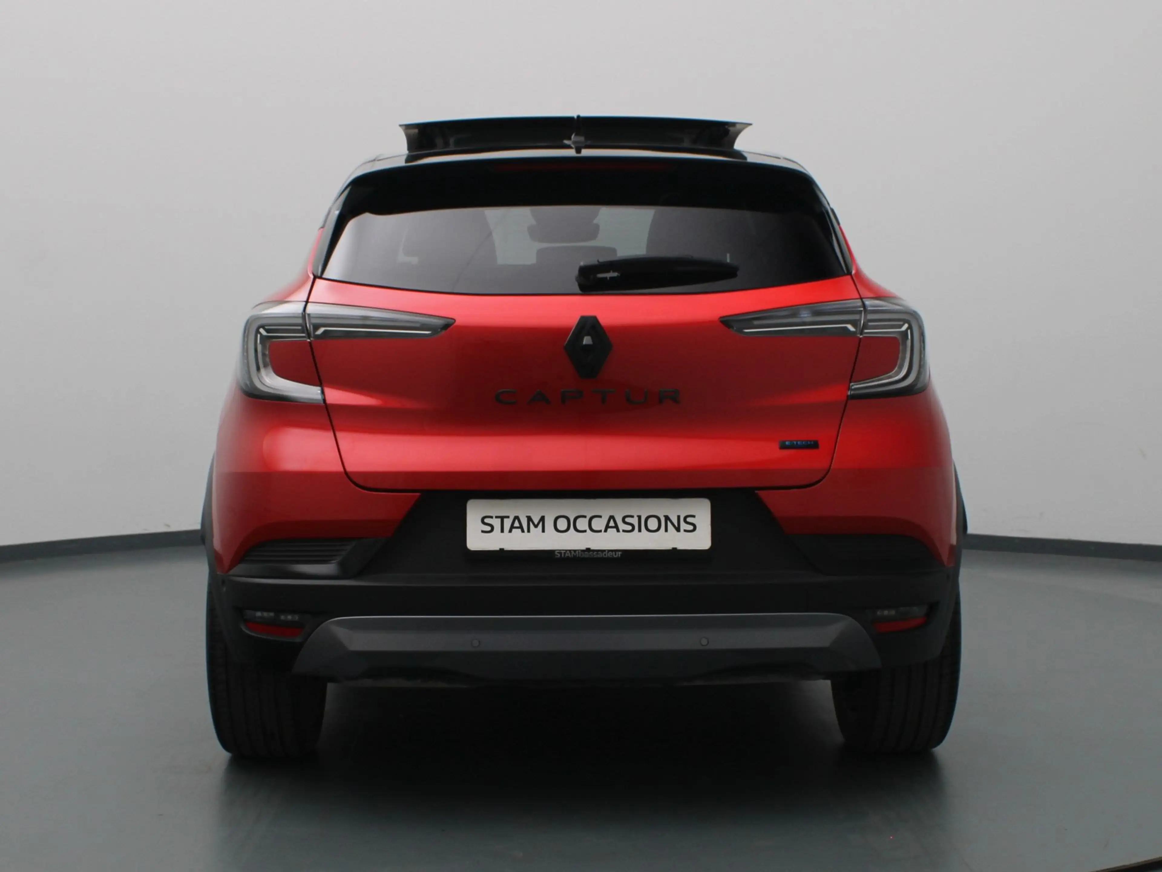 Renault Captur 160pk E-Tech full hybrid esprit Alpine Apple Carpl — photo 26
