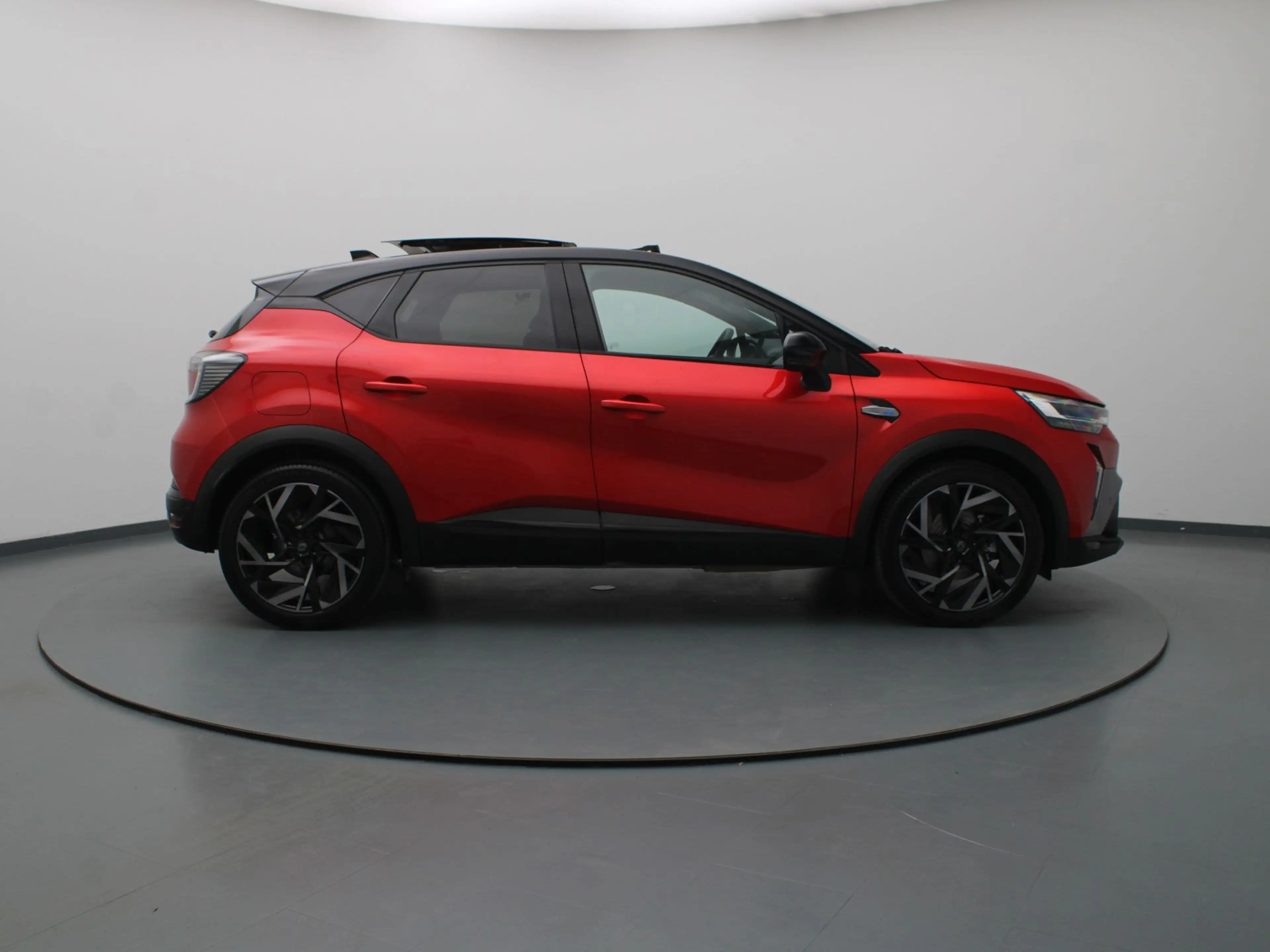 Renault Captur 160pk E-Tech full hybrid esprit Alpine Apple Carpl — photo 24