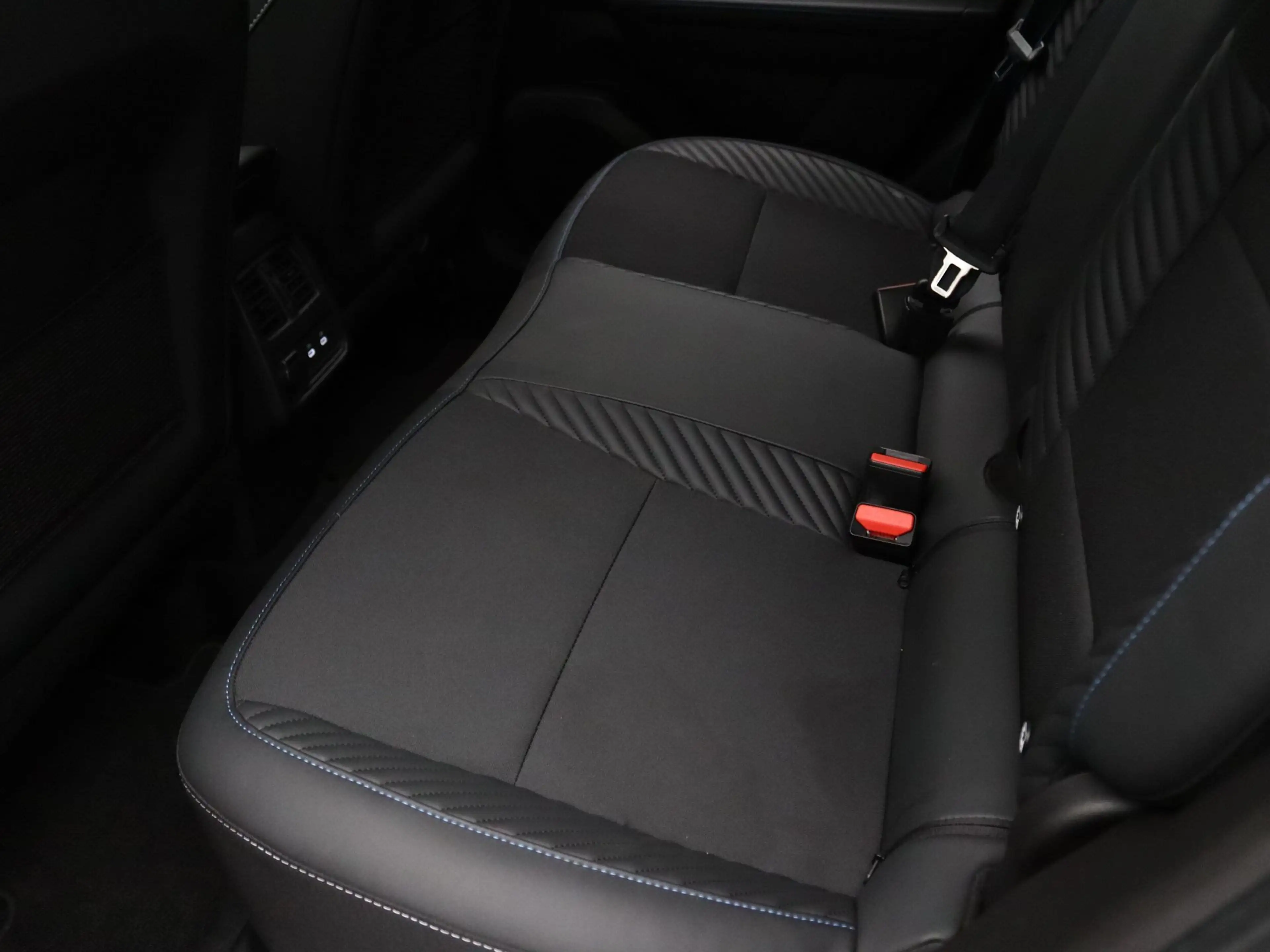 Renault Captur 160pk E-Tech full hybrid esprit Alpine Apple Carpl — photo 29