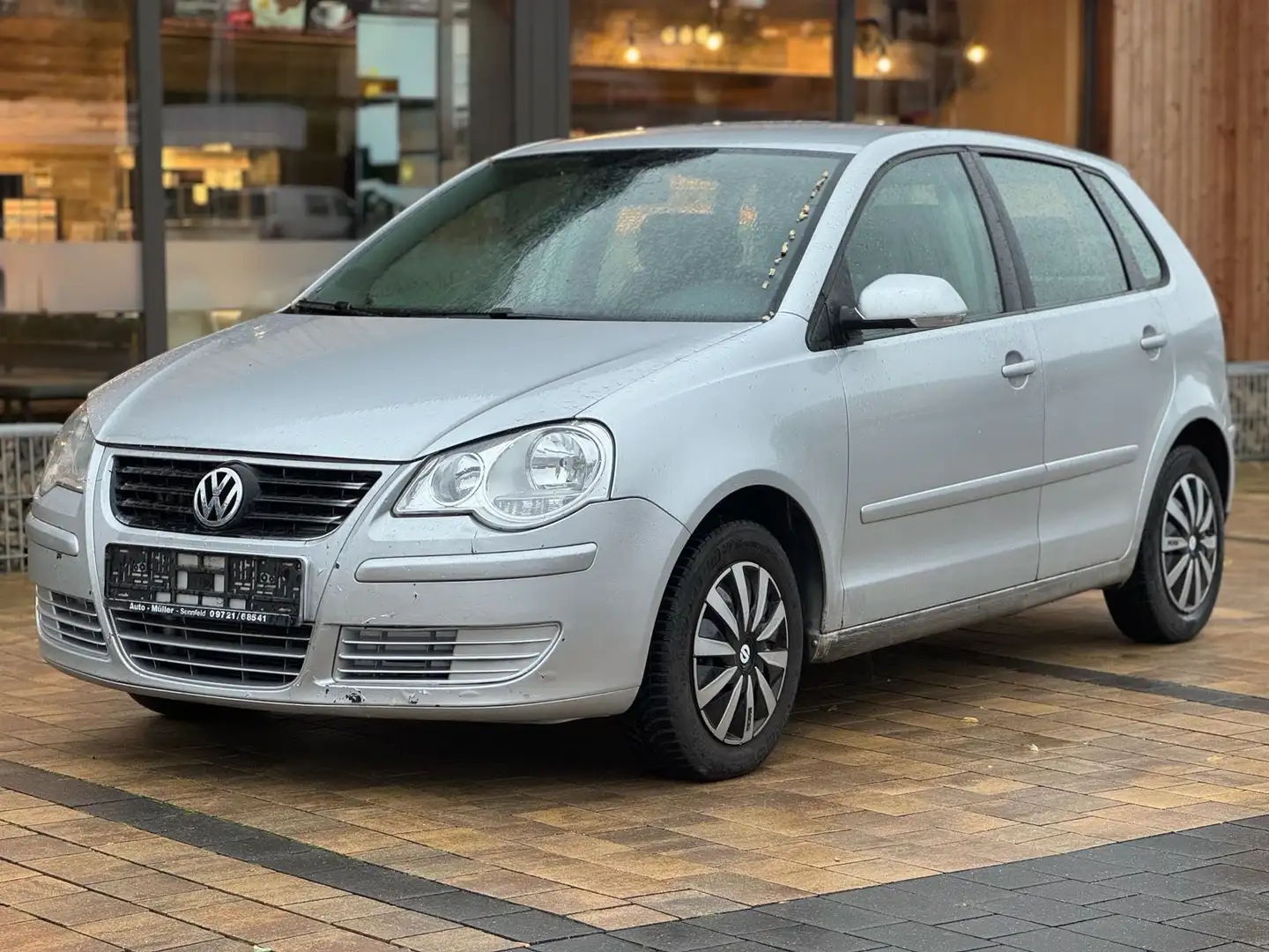 Volkswagen Polo Trendline Silber - 1