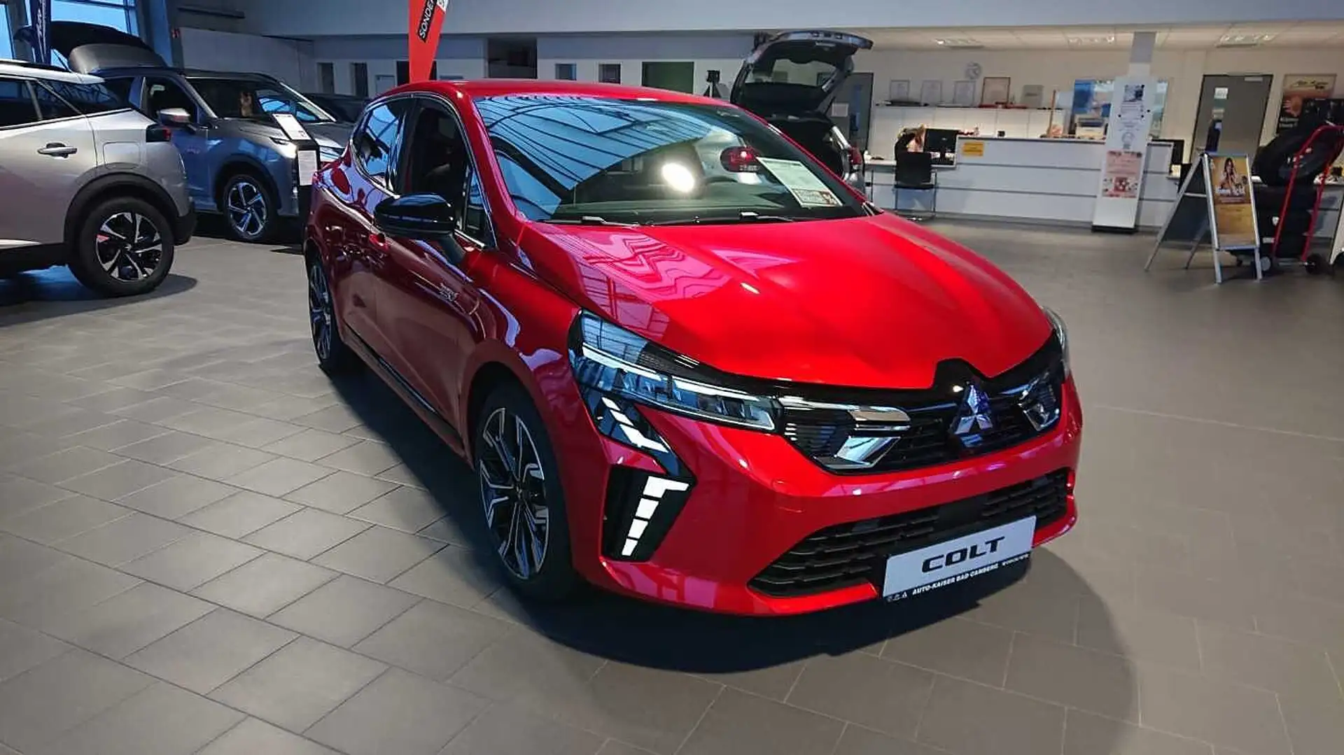 Mitsubishi Colt 1.6 Hybrid TOP Piros - 1