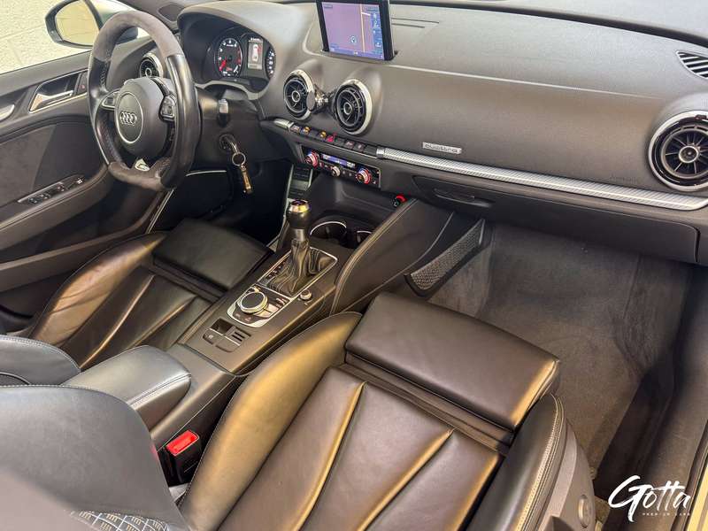 Photo du véhicule Audi RS3