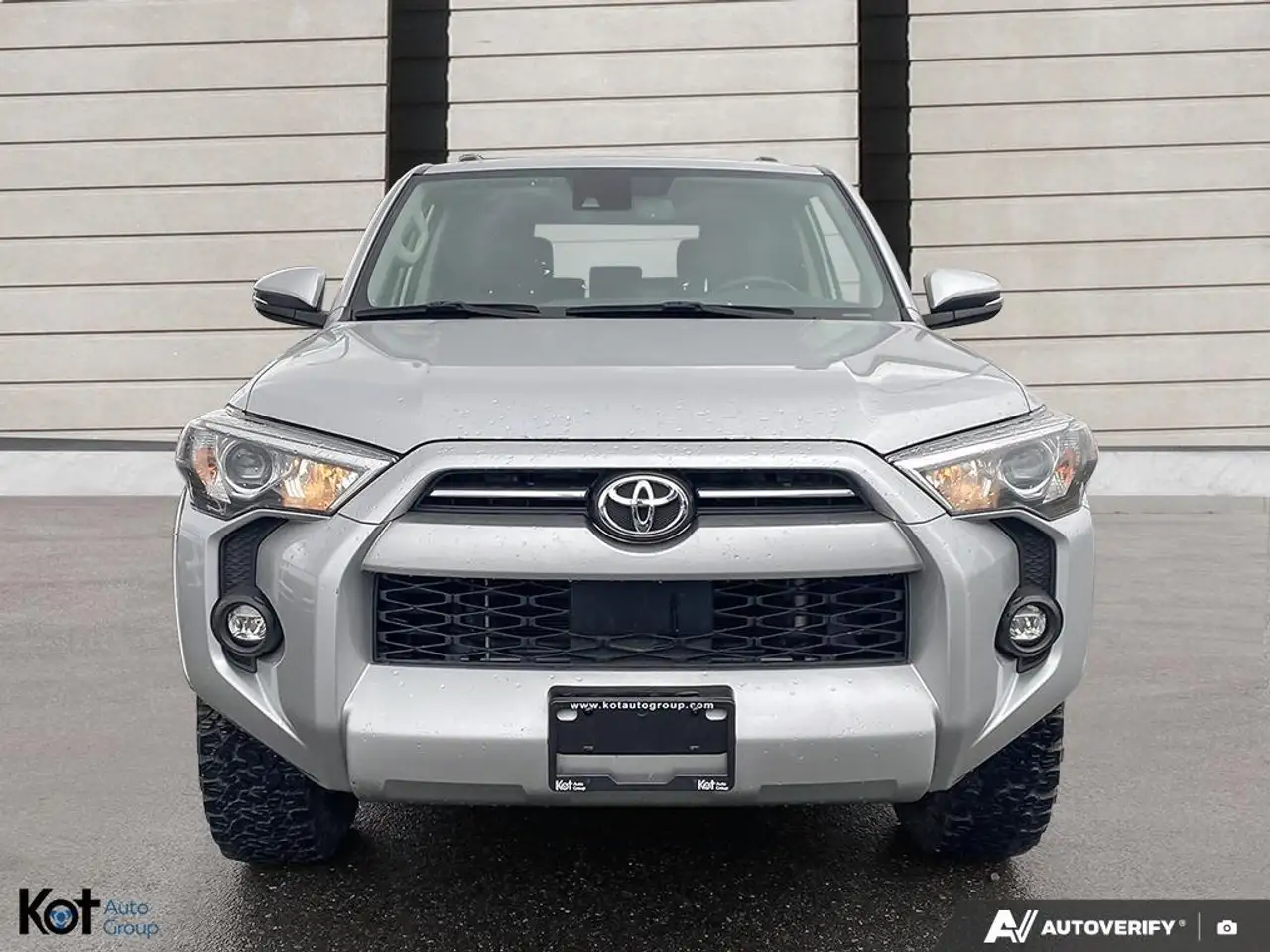 Toyota 4-Runner снимка Toyota 4-Runner