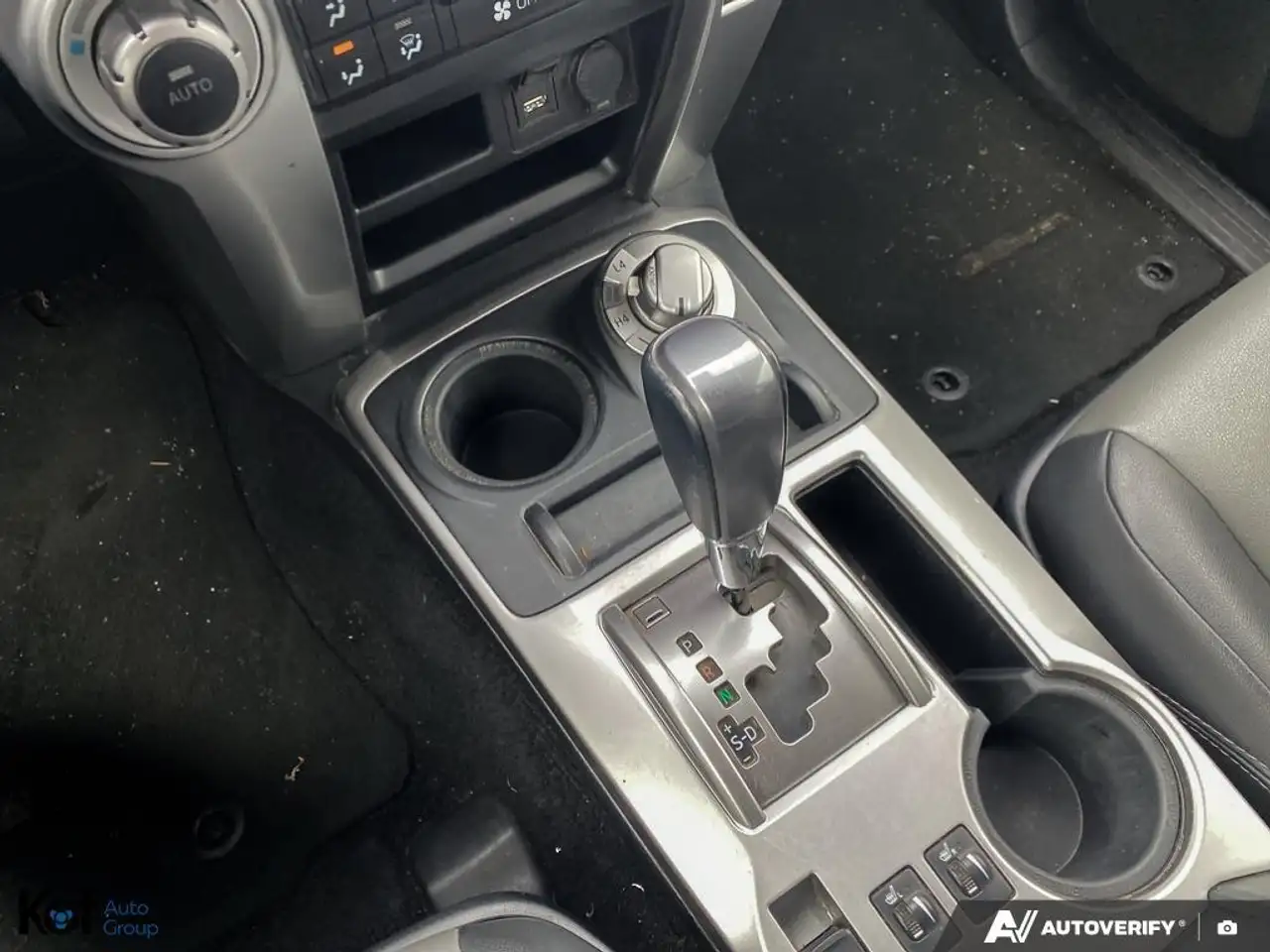 Toyota 4-Runner снимка Toyota 4-Runner