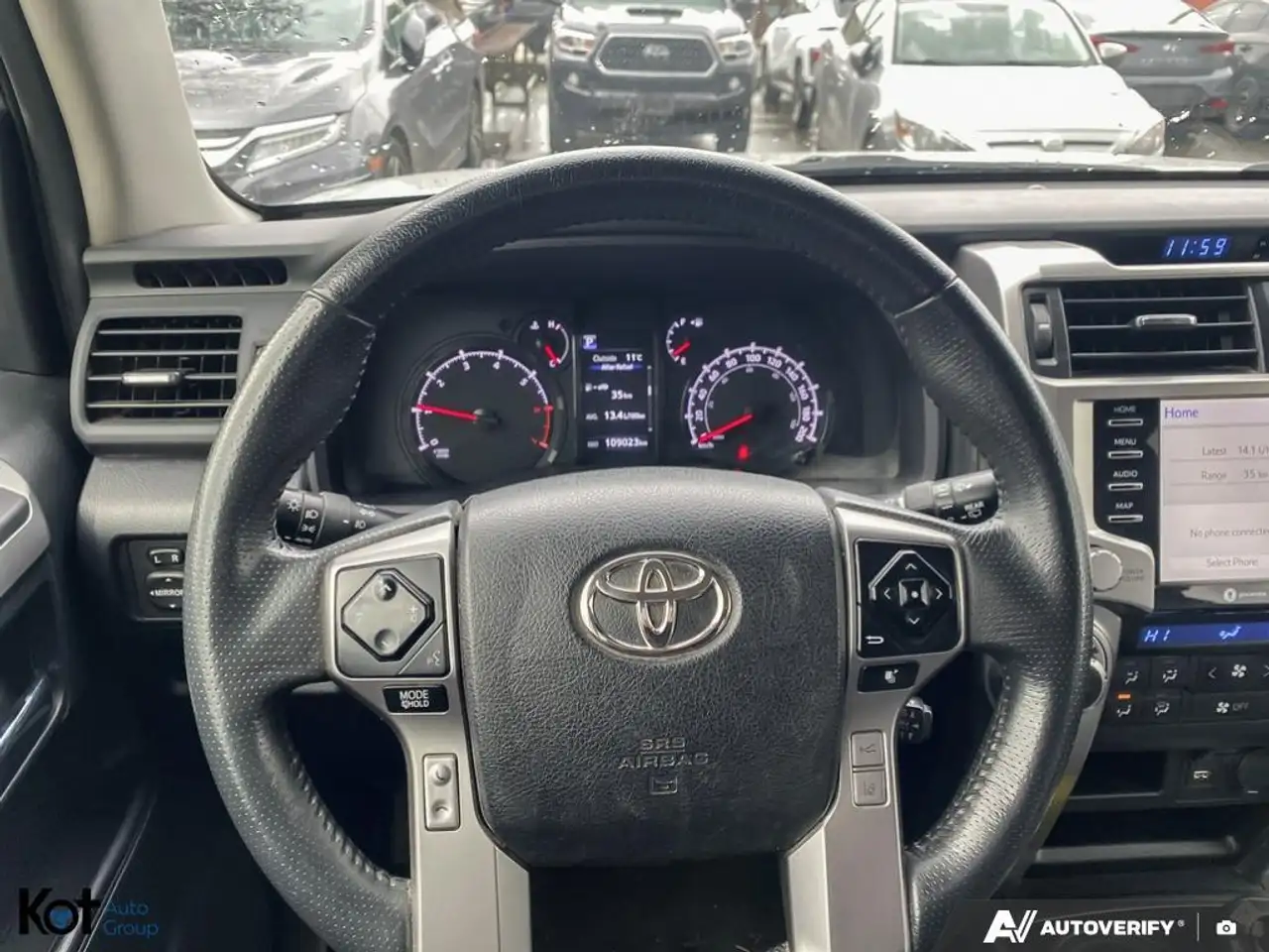 Toyota 4-Runner снимка Toyota 4-Runner