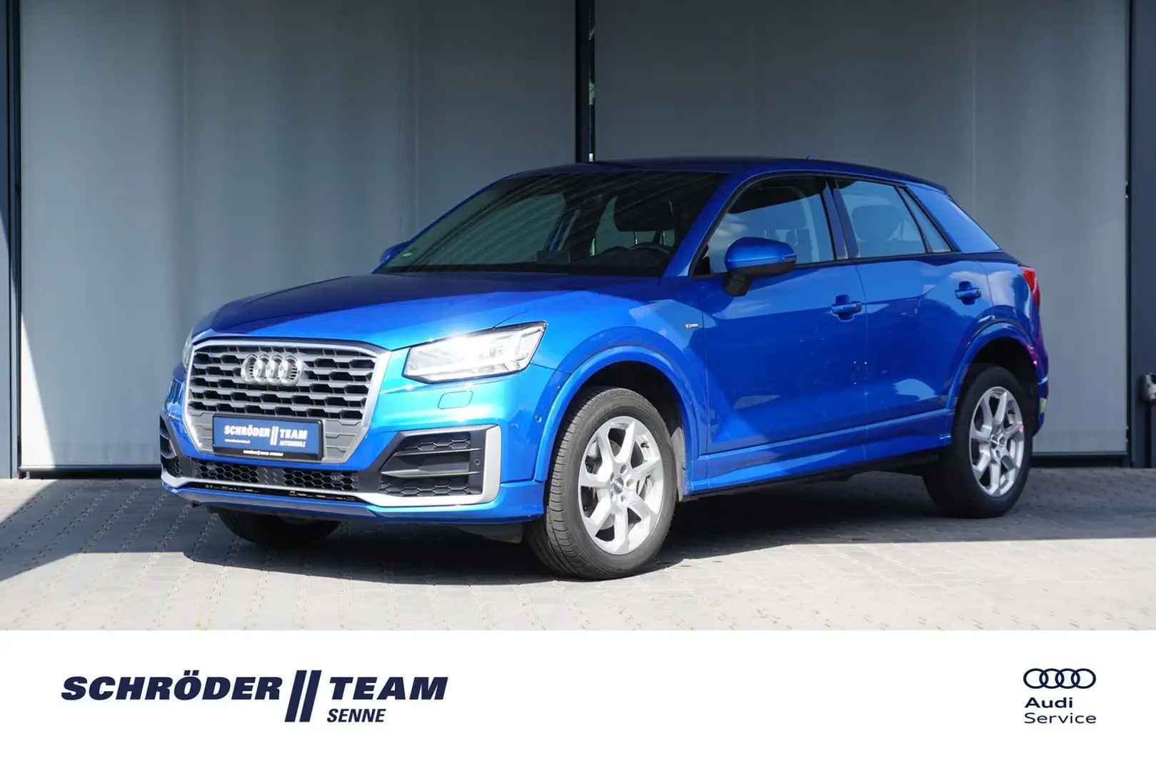 Audi Q2 1.4TFSI S-tronic sport S-line Navi LED GRA Blau - 1