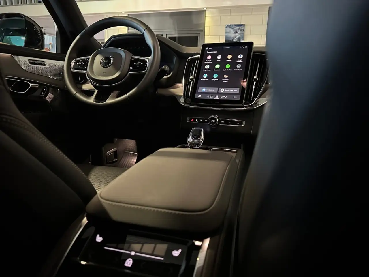 Volvo XC90 2.0 T8 AWD ULDAEXED l PANO l B & W l LUCHTVER. l E, миниатюра 15