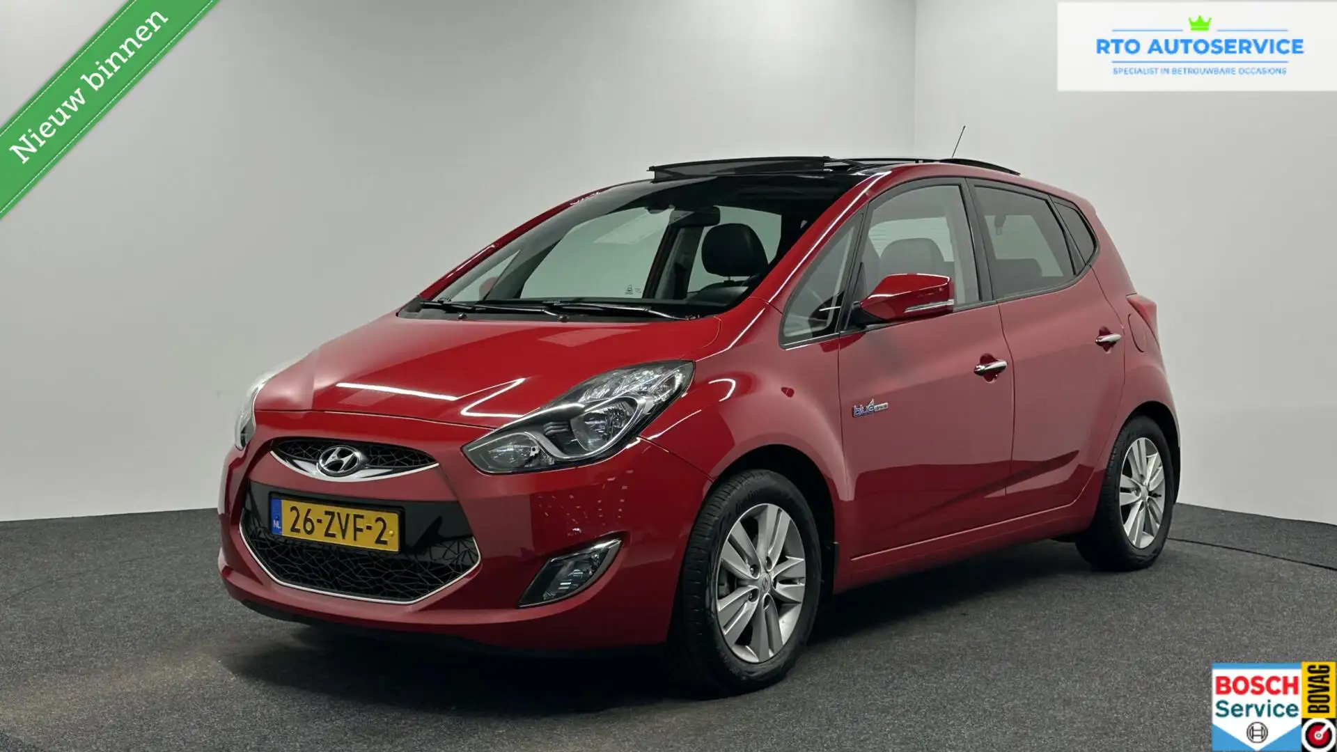 Hyundai iX20 1.6i i-Catcher TREKHAAK PANO CAMERA NAVI ECC CRUIS Rojo - 1
