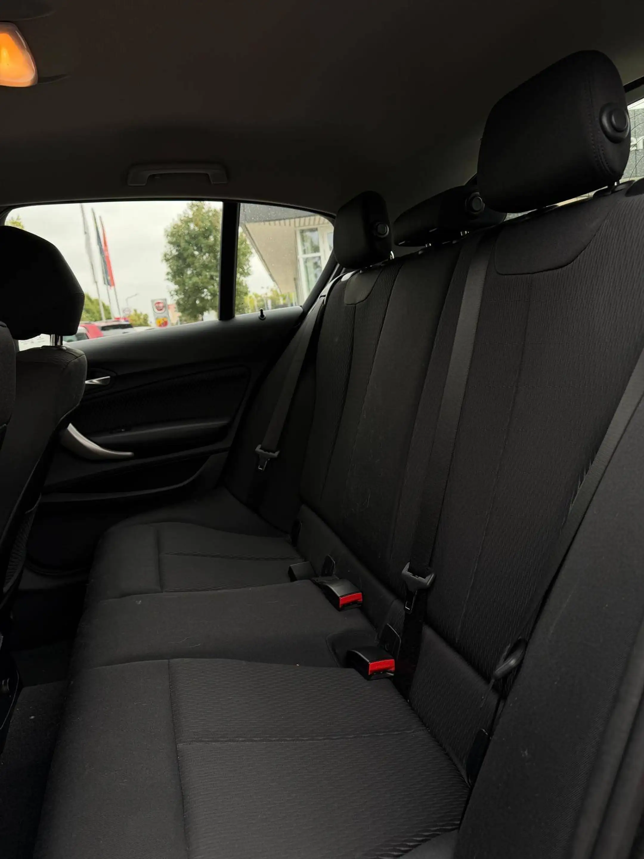 BMW 116 116 i — photo 6