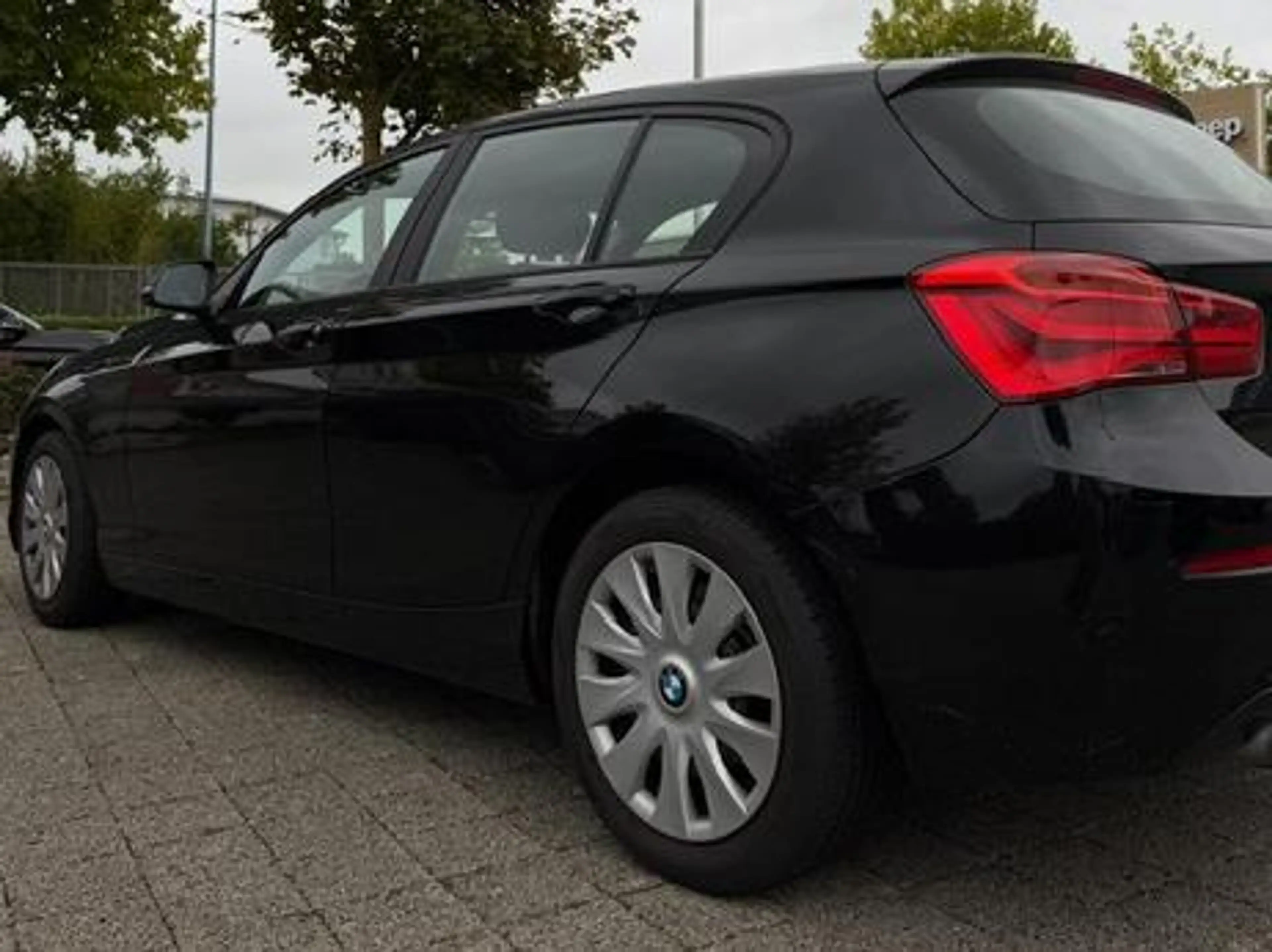 BMW 116 116 i — photo 2