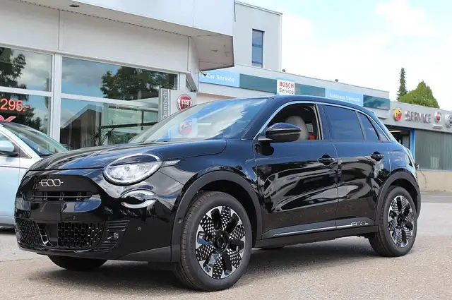 Fiat 600 Hybrid La Prima