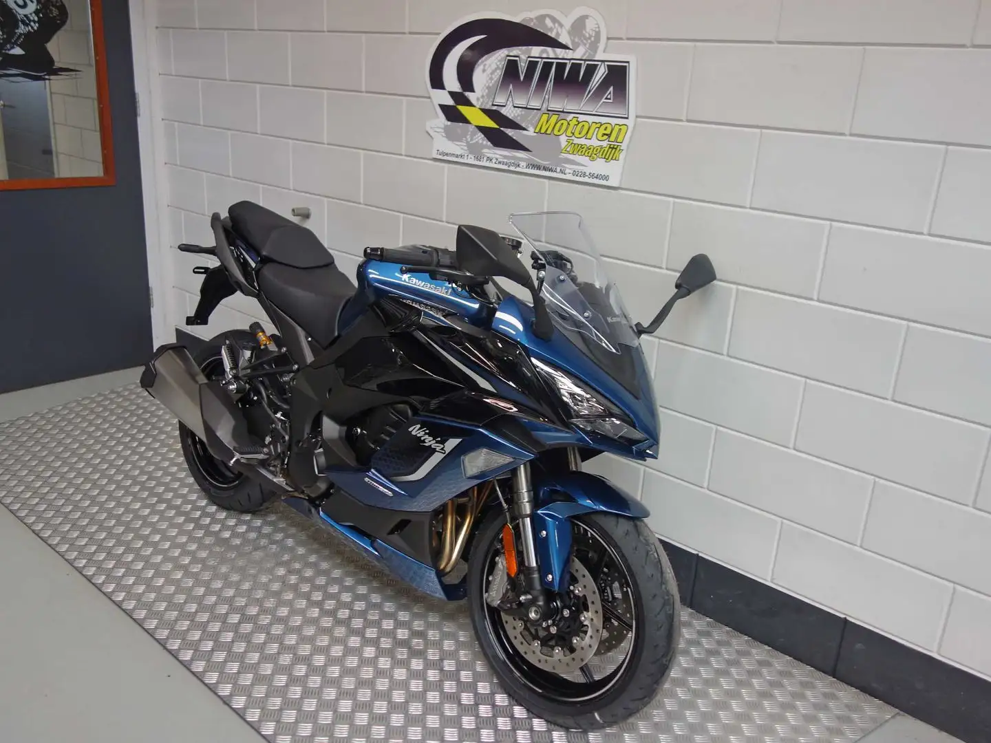 Kawasaki Ninja 1100SX SE Gris - 2