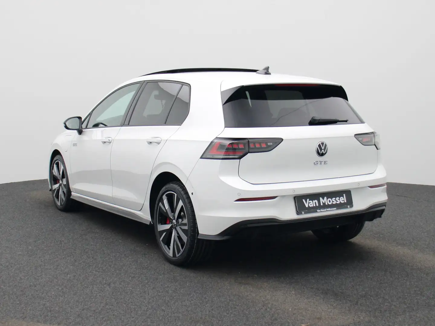 Volkswagen Golf GTE 1.5 eHybrid 272 Pk | Automaat | Plug-In | Volledig Blanc - 2