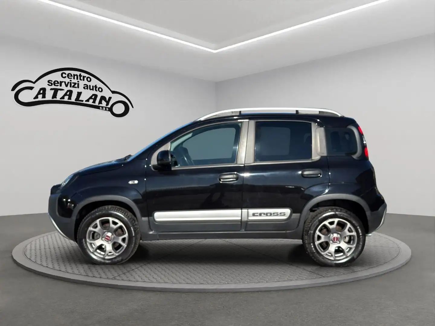 Fiat Panda Cross 1.3 MJT 95 CV S&S 4x4 Noir - 2