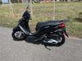 Piaggio Medley 150 Schwarz - thumbnail 4
