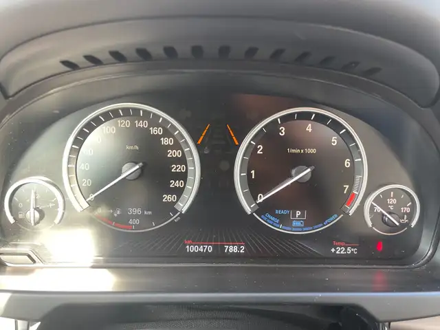 BMW X5 view 14