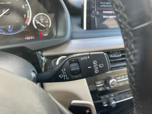 BMW X5 view 18