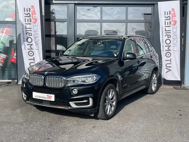 BMW X5 view 2