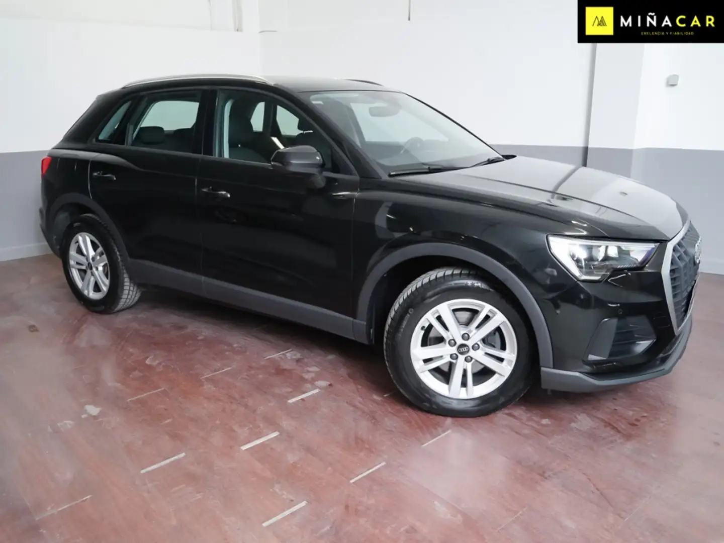 Audi Q3 35 TDI 110kW Negro - 2