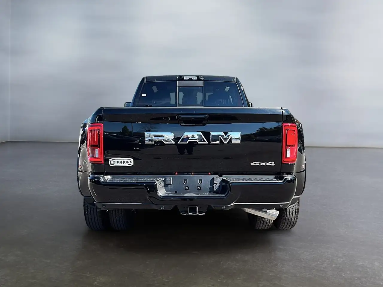 RAM 3500 снимка RAM 3500
