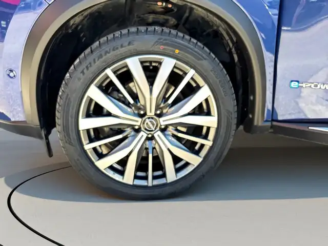 Nissan X-Trail view 23