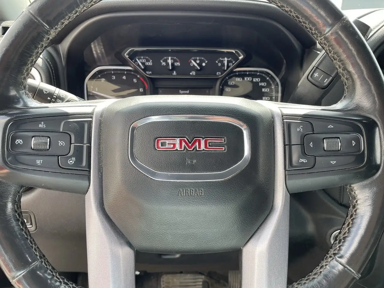 GMC Sierra 1500 fotografie GMC Sierra 1500