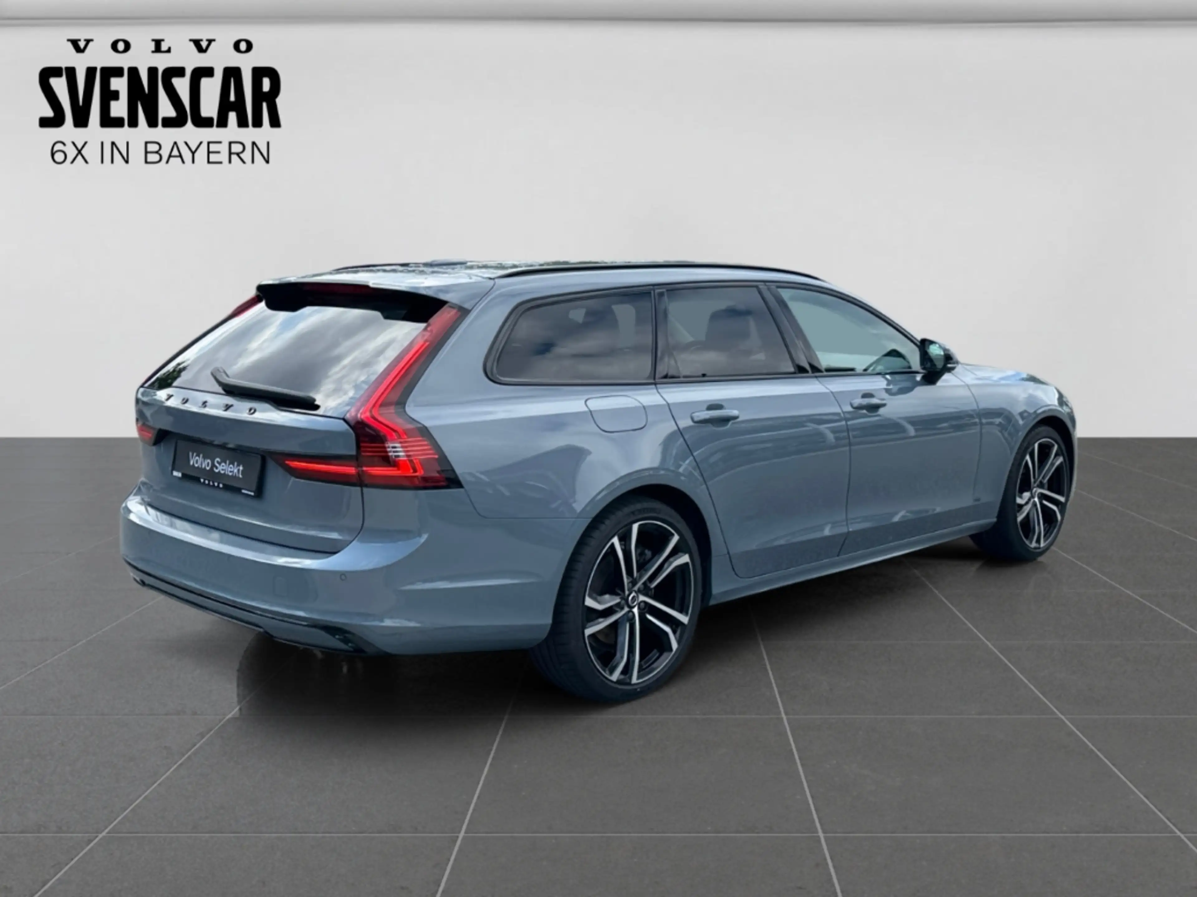 Volvo V90 B4 Plus Dark Harman&Kardon Navi Leder Digitales Co — photo 5