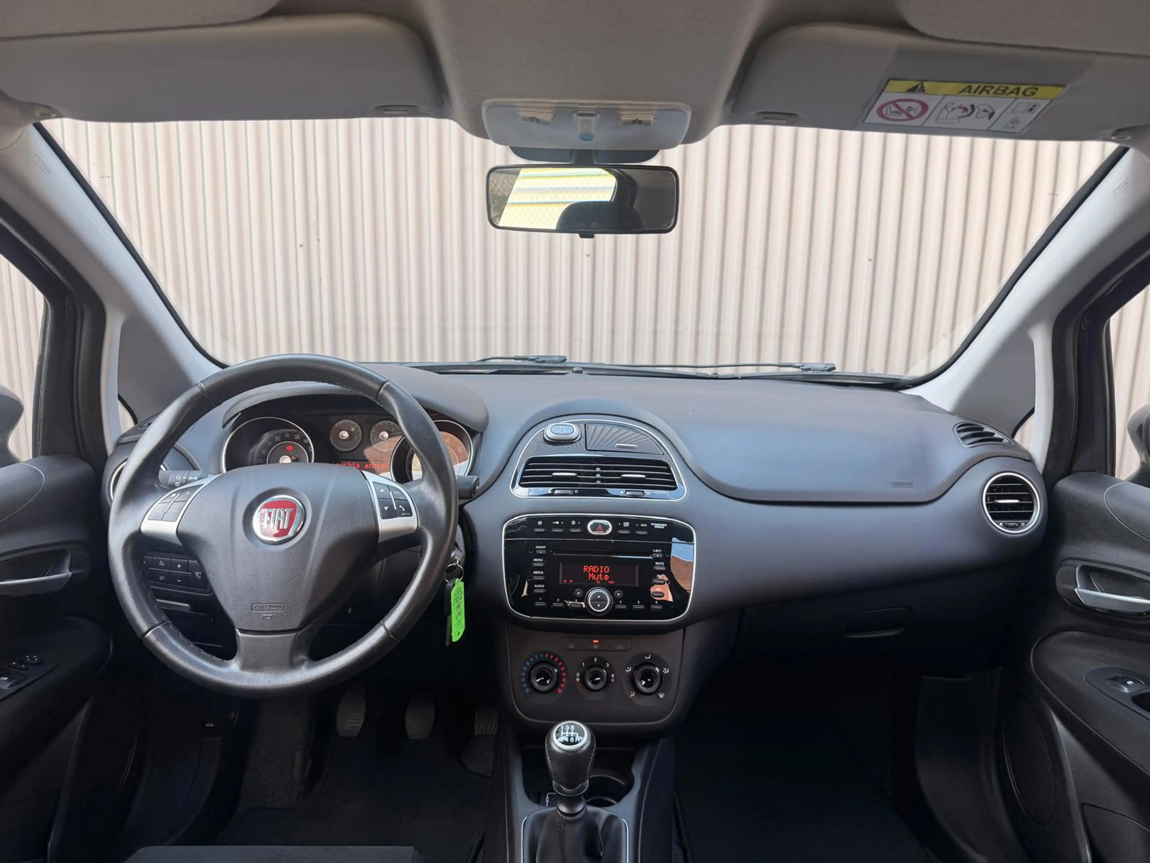 Fiat Punto Evo 0.9 TwinAir Lounge Airco|Centrale deurvegrendeling — photo 2