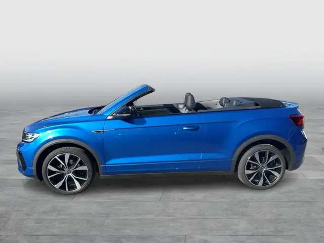 Volkswagen T-Roc view 2