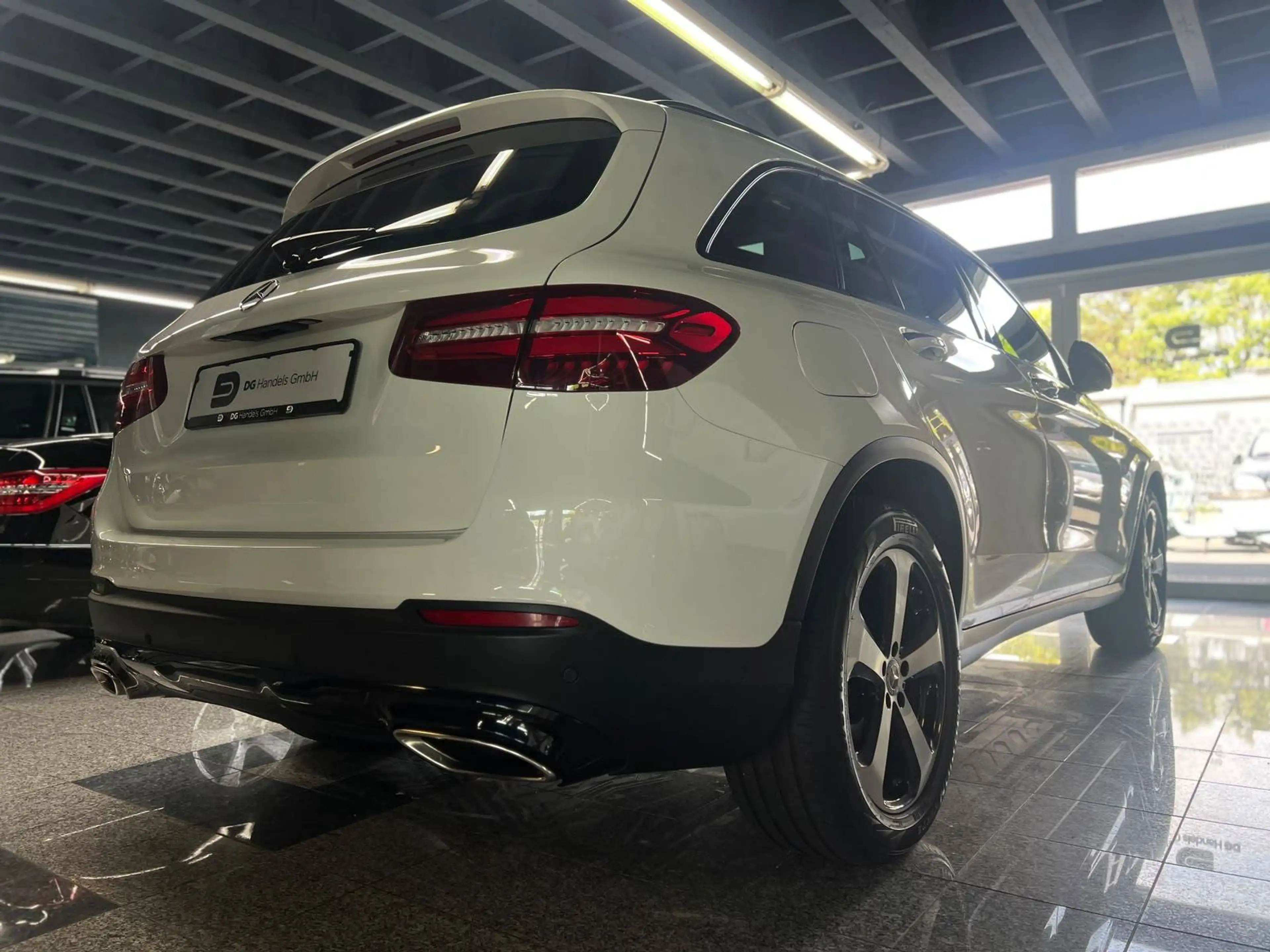 Mercedes-Benz GLC 250 GLC 250 4Matic Exclusive Night-Paket — photo 4