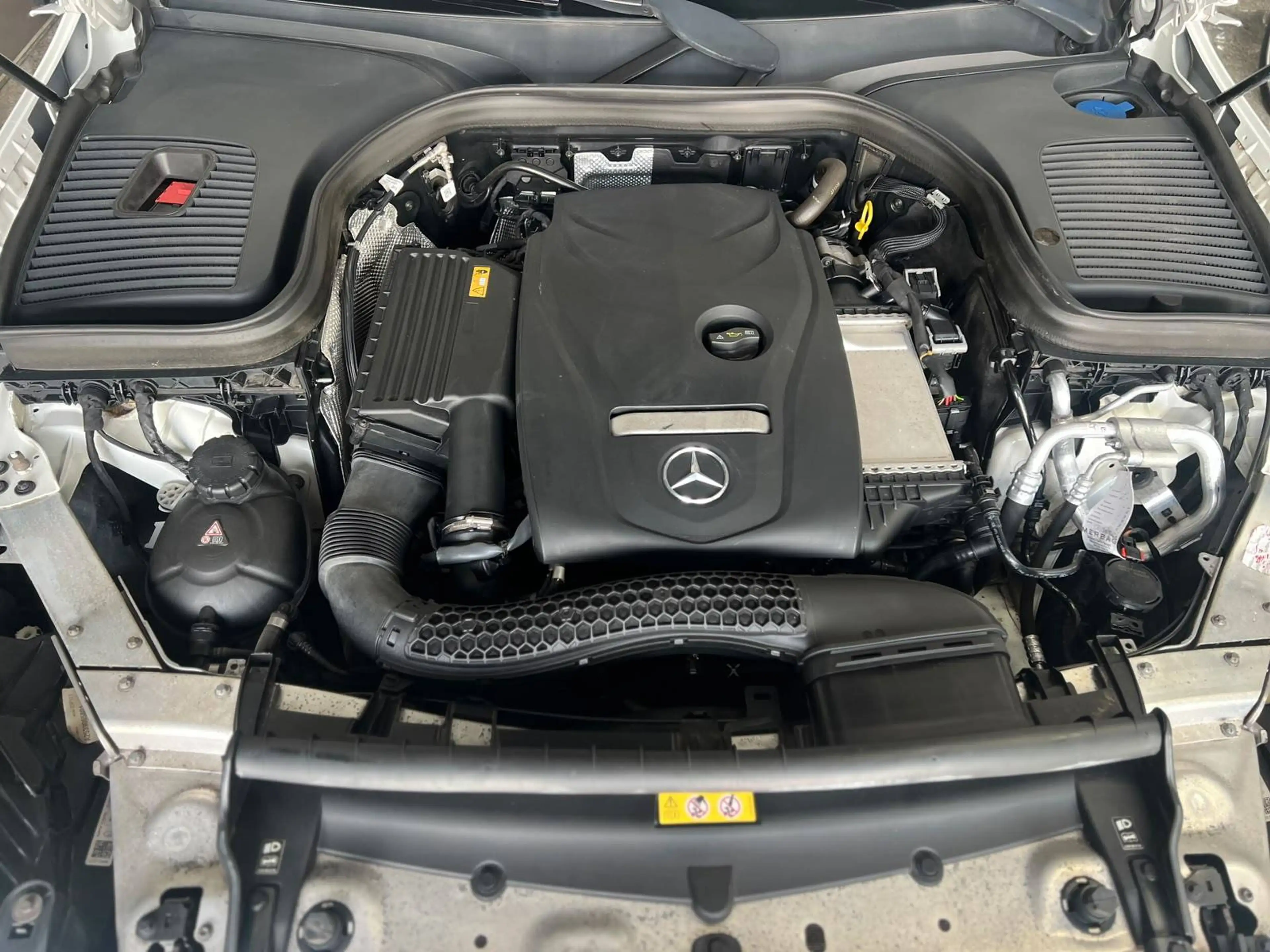 Mercedes-Benz GLC 250 GLC 250 4Matic Exclusive Night-Paket — photo 12